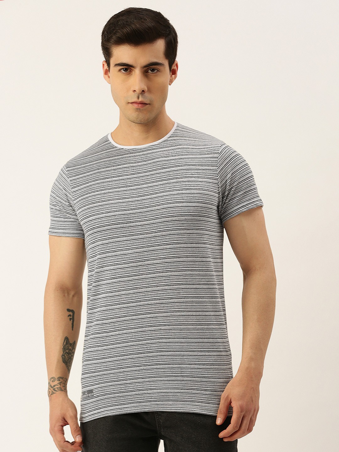 

Sports52 wear Round Neck Self-Striped Dry-Fit Training T-shirt, Black