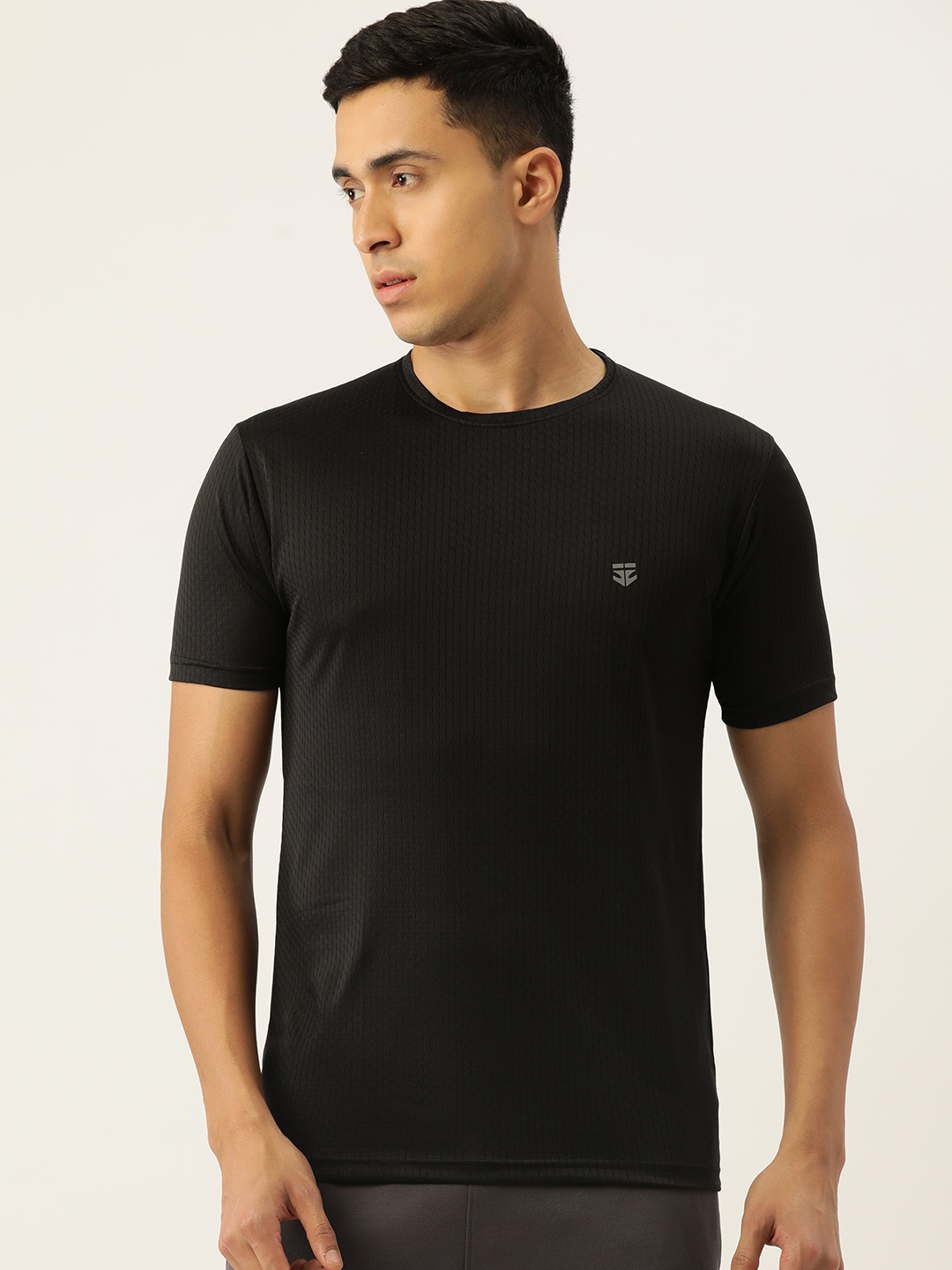 

Sports52 wear Dry-Fit Tech T-shirt, Black