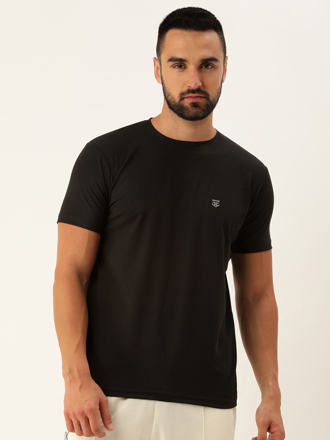 

Sports52 wear Men Training T-shirt, Black