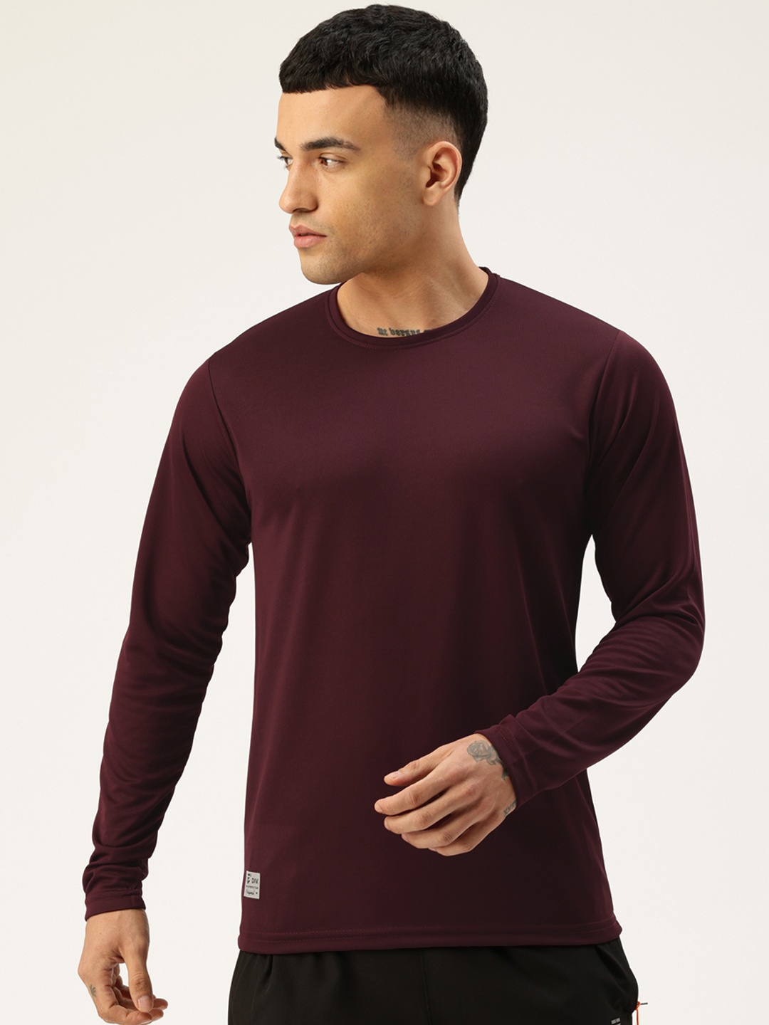 

Sports52 wear Round Neck Dry Fit Training or Gym T-shirt, Maroon