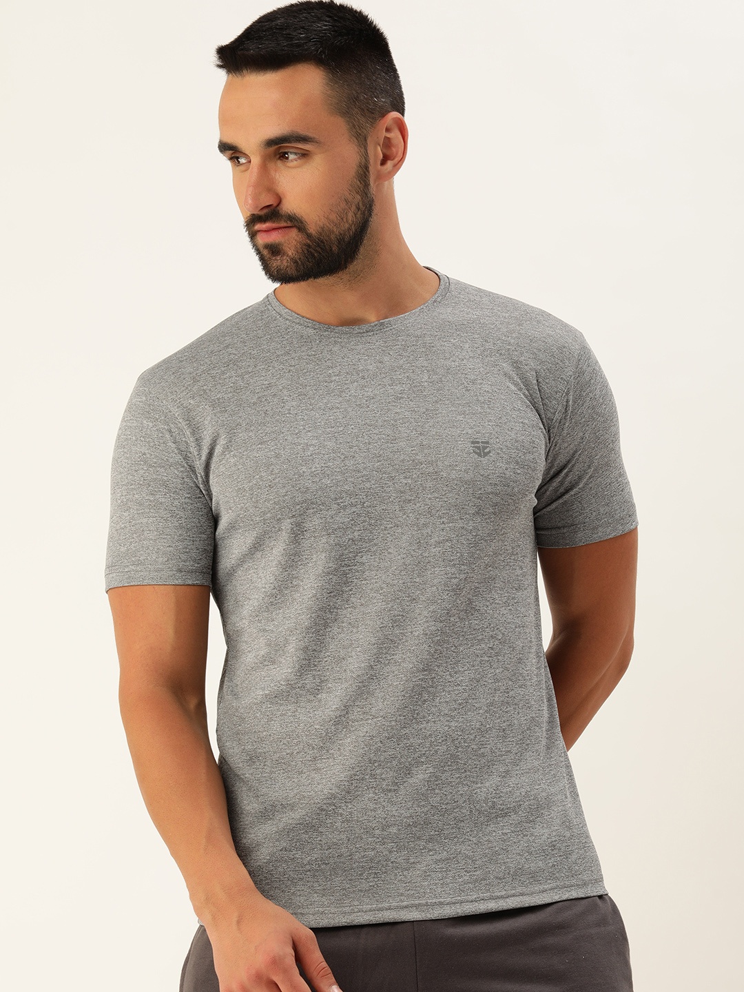 

Sports52 wear Men Training T-shirt, Grey melange