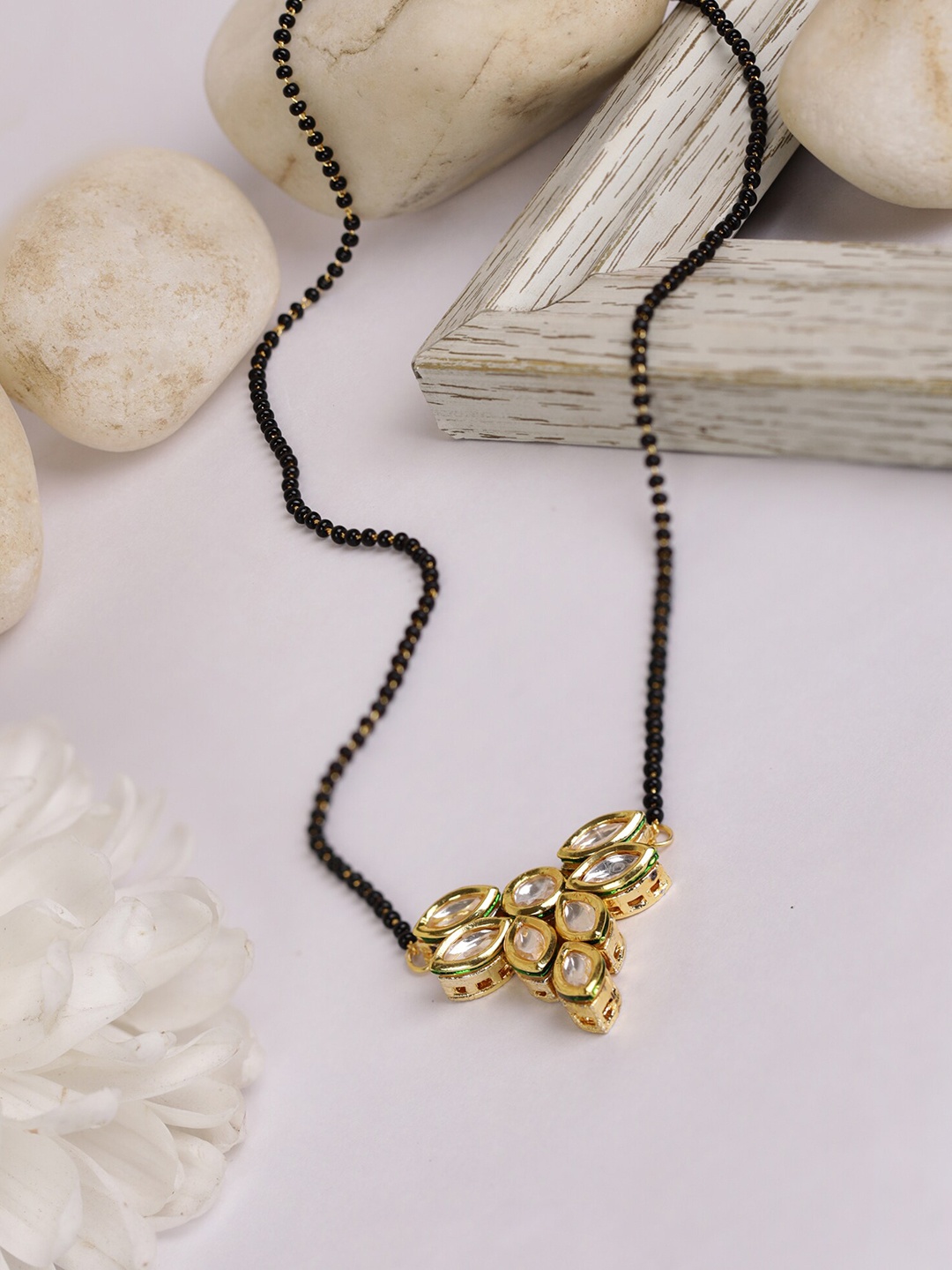 

Priyaasi Gold-Plated Kundan Studded Floral Mangalsutra