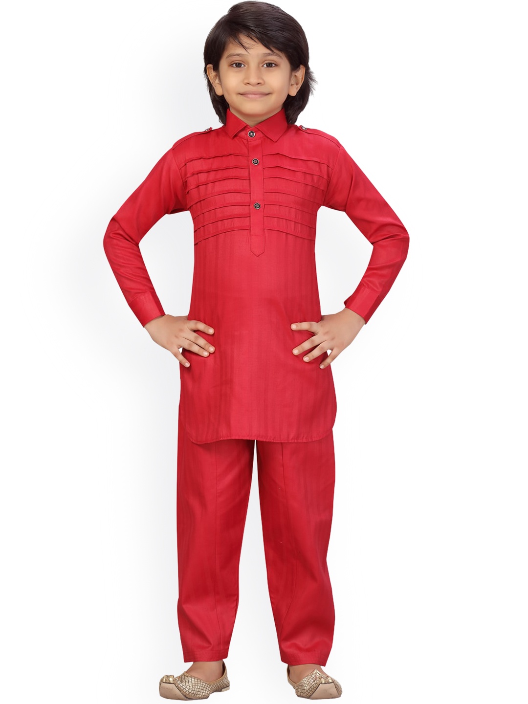 

LITTLE MAFIA BY Aarika Boys Maroon Pure Cotton Kurta with Pyjamas