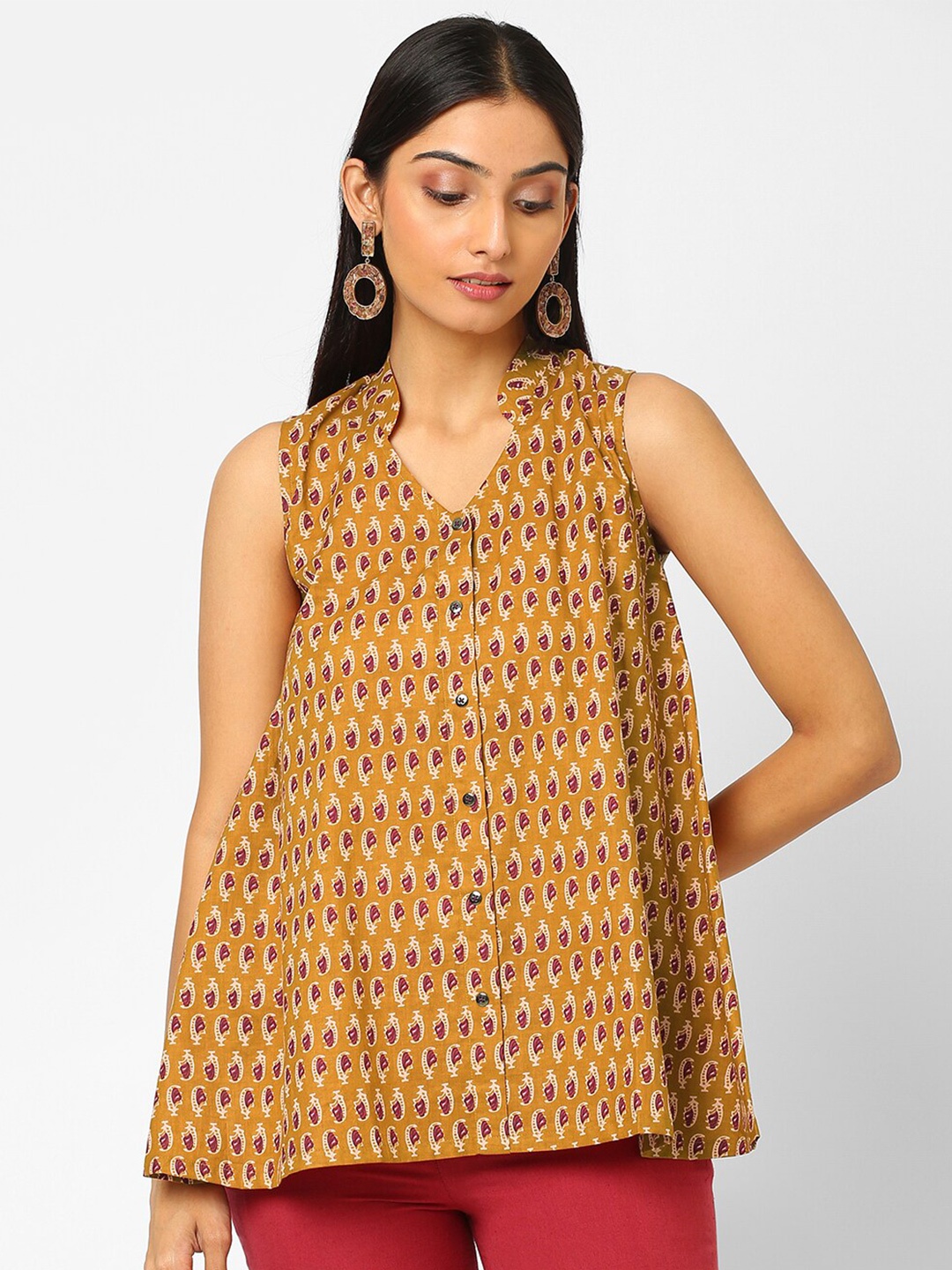 

KAMI KUBI Women Mustard Yellow & Red Print Mandarin Collar Cotton A-line Top