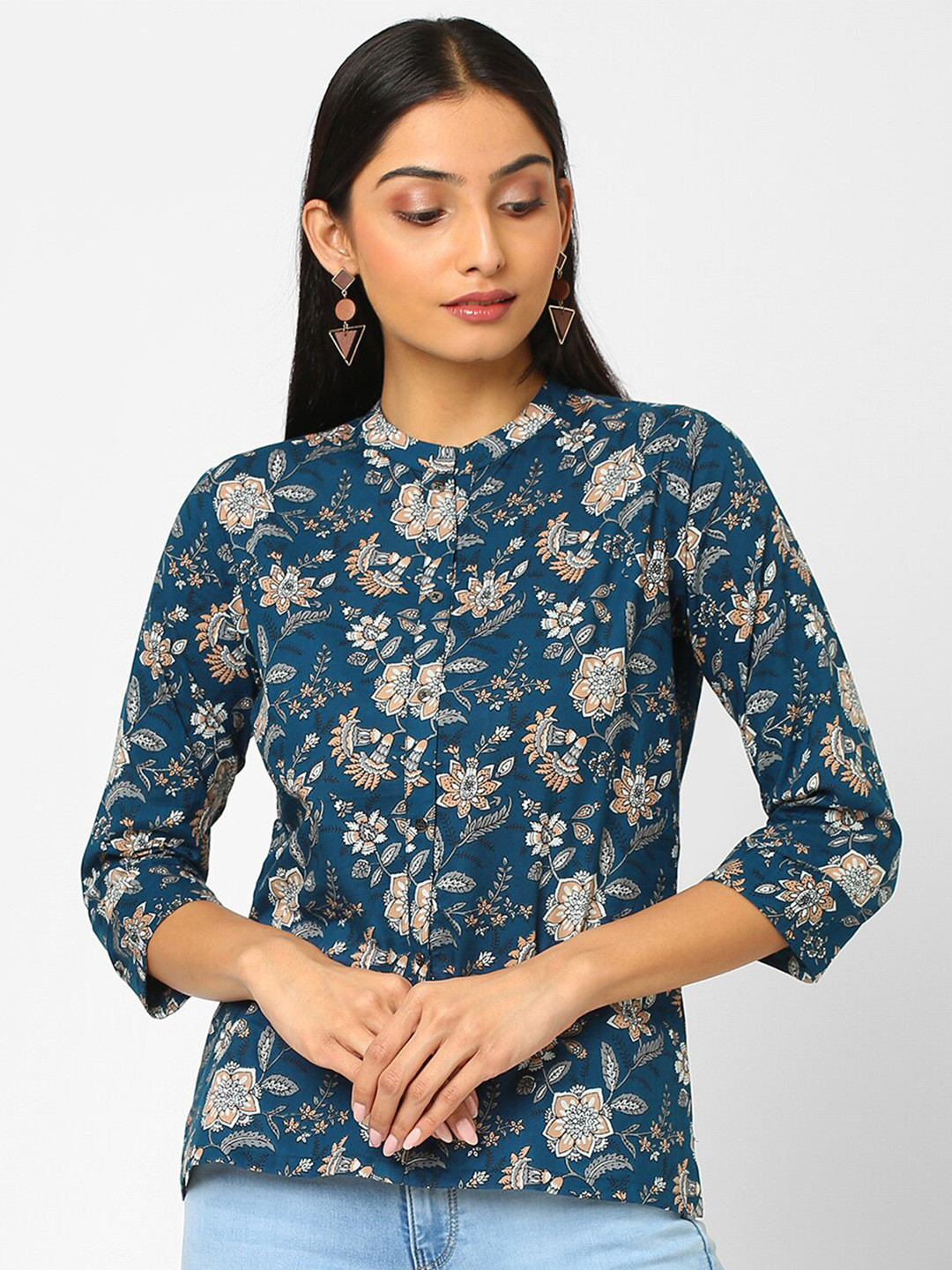 

KAMI KUBI Blue Floral Print Top