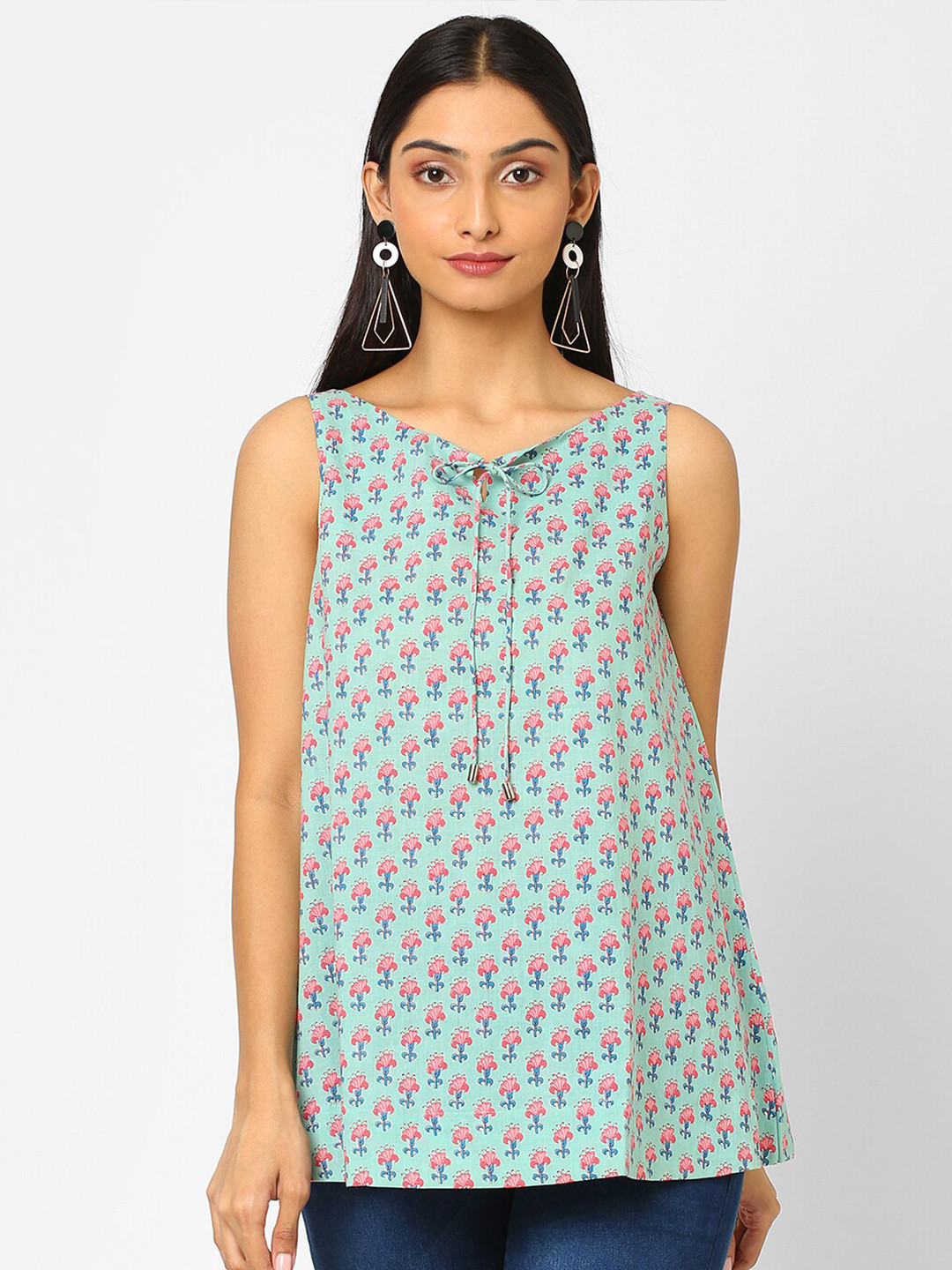 

KAMI KUBI Blue Geometric Print Top