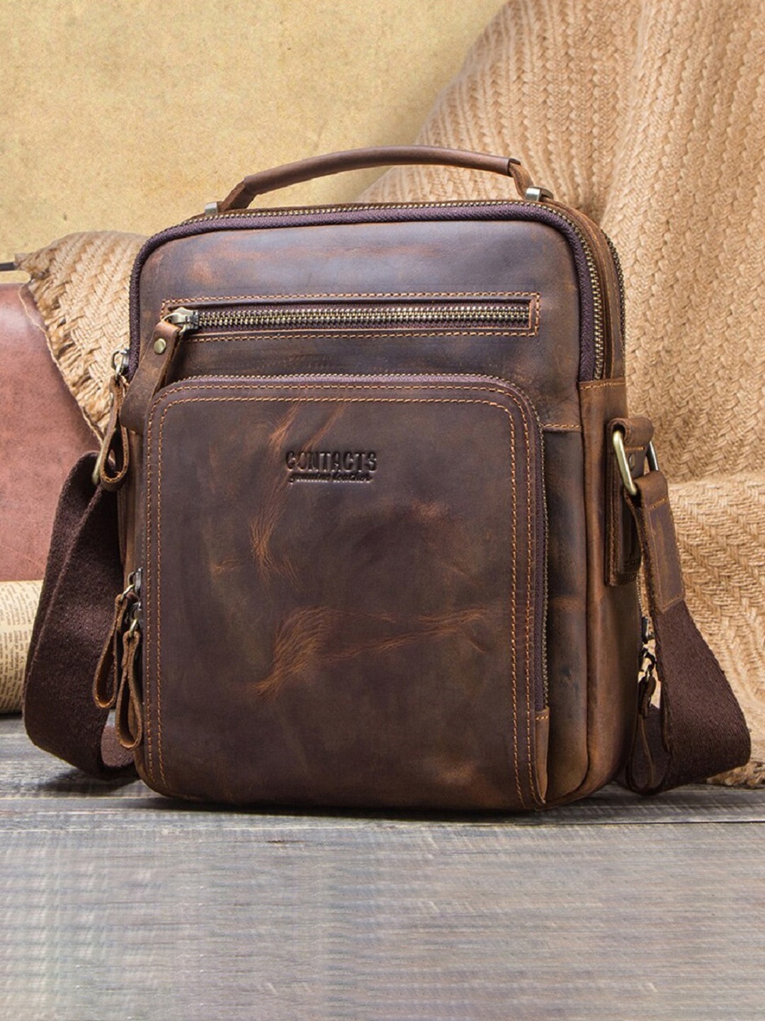 

CONTACTS Men Brown Solid Leather Messenger Bag