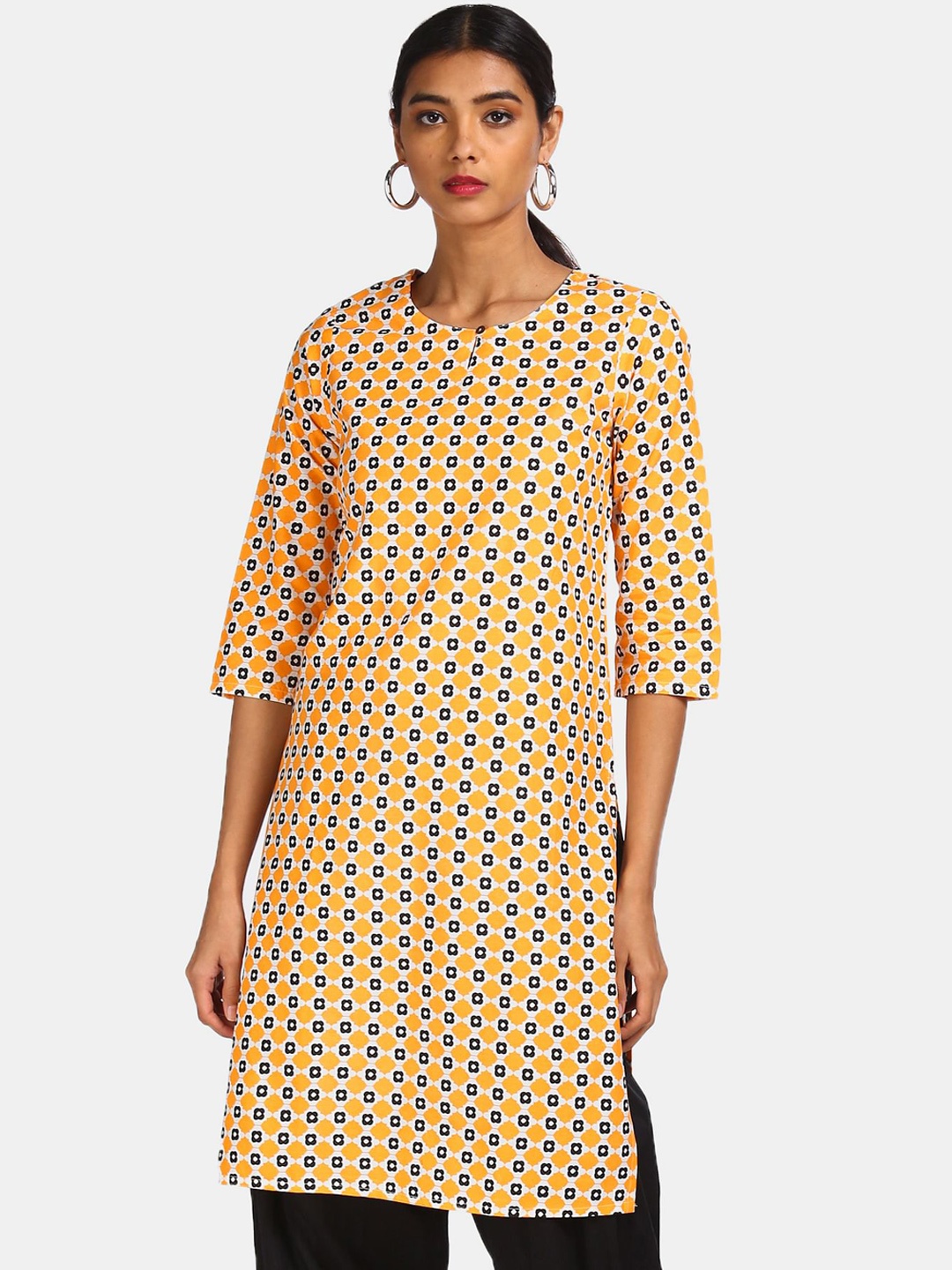 

Karigari Women Yellow Geometric Printed Pure Cotton Straight Kurta