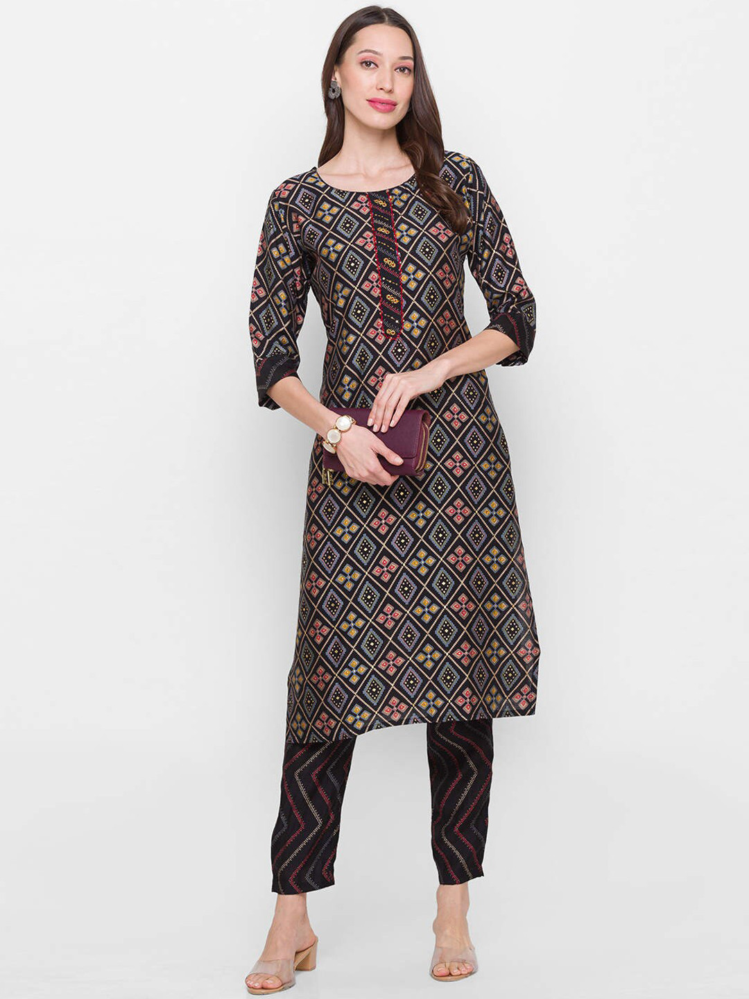 

ZOLA Women Black Printed Kurta with Trousers