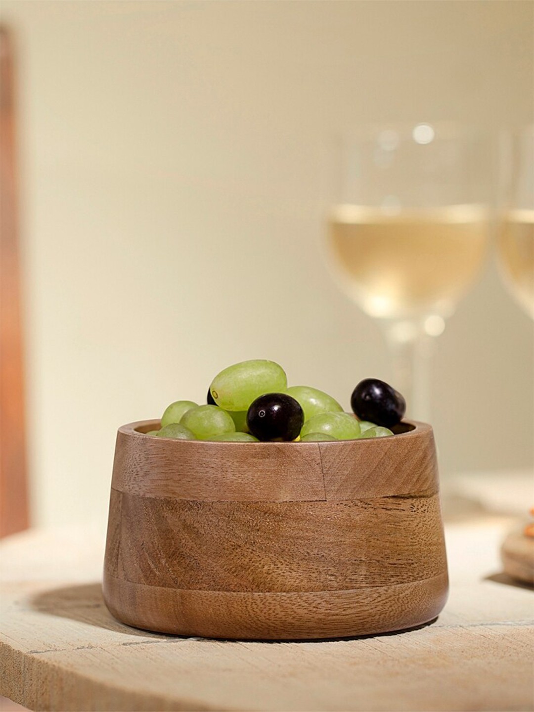 

ellementry Brown & 1 Pieces Wooden Glossy Bowls