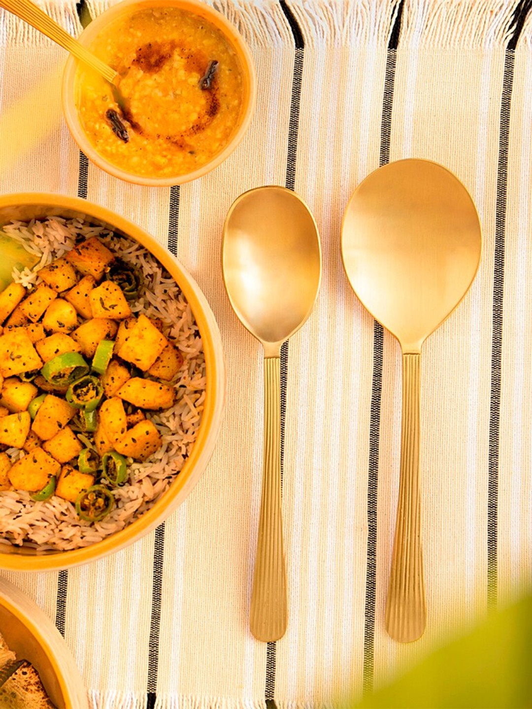 

ellementry Set Of 2 Gold-Toned Brass Veg & Curry Serving Spoon
