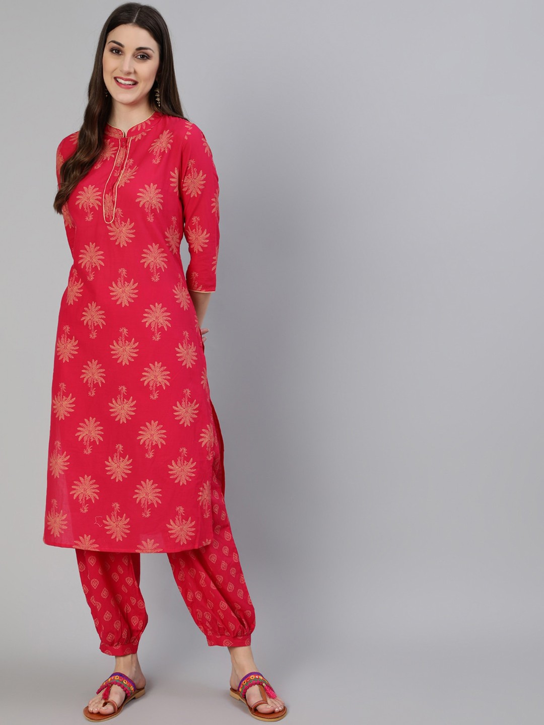 

antaran Women Pink Ethnic Motifs Printed Pure Cotton Kurti with Salwar