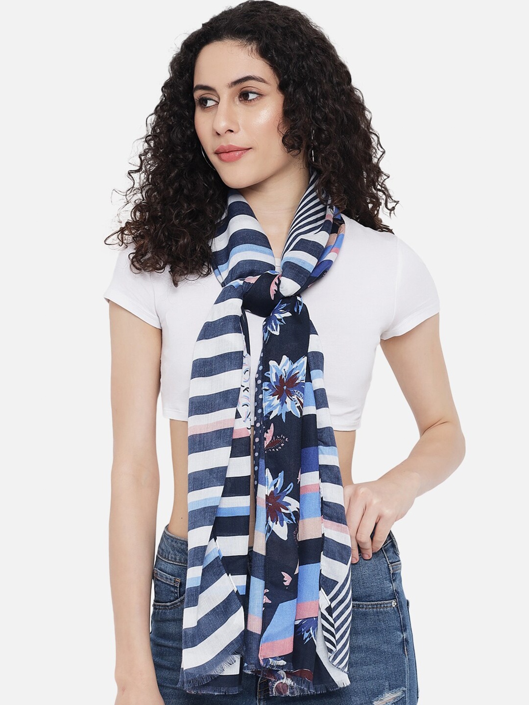 

Trend Arrest Women White & Blue Cotton Striped Scarf