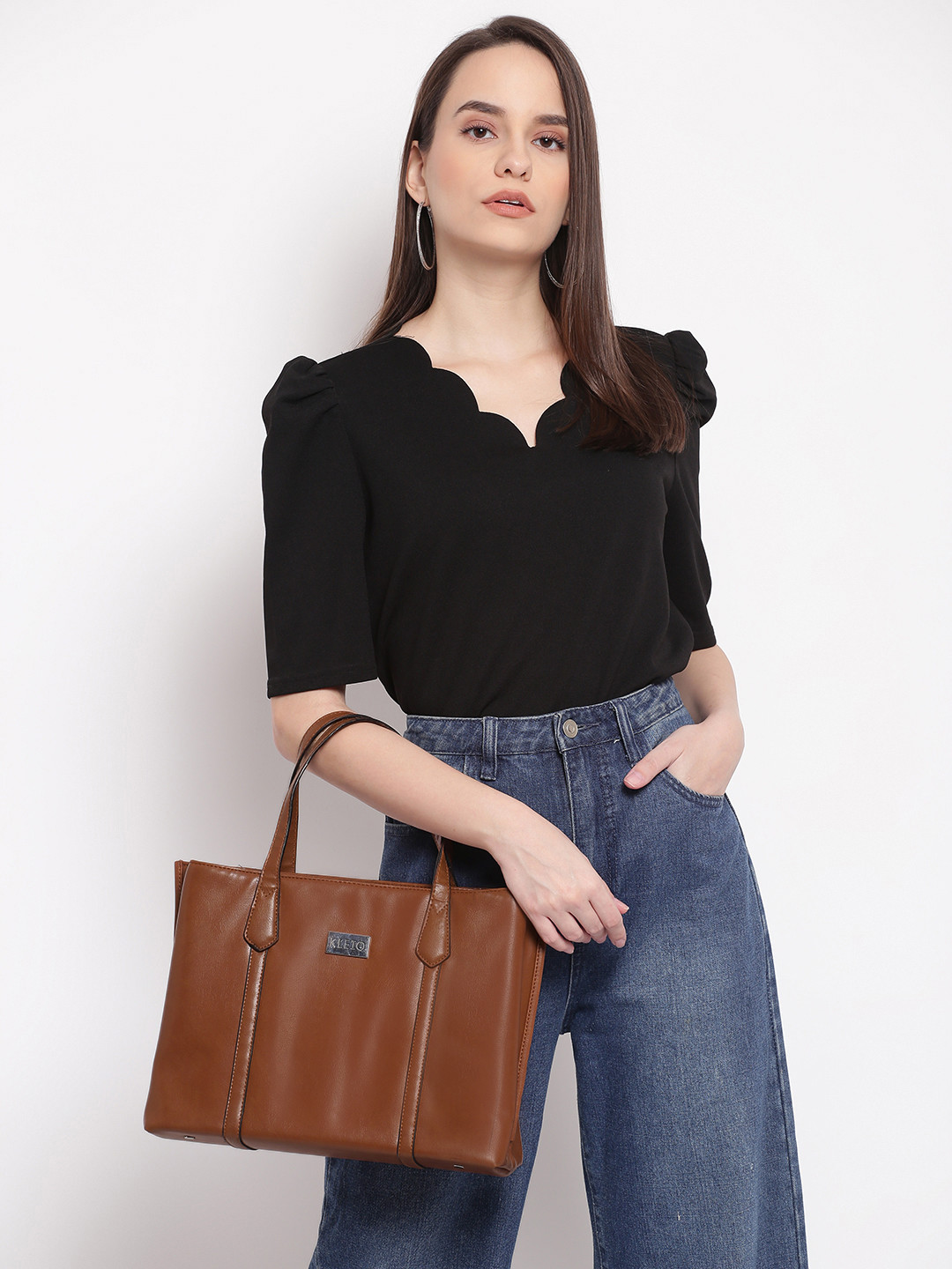 

KLEIO Women Structured Shoulder Bag, Tan