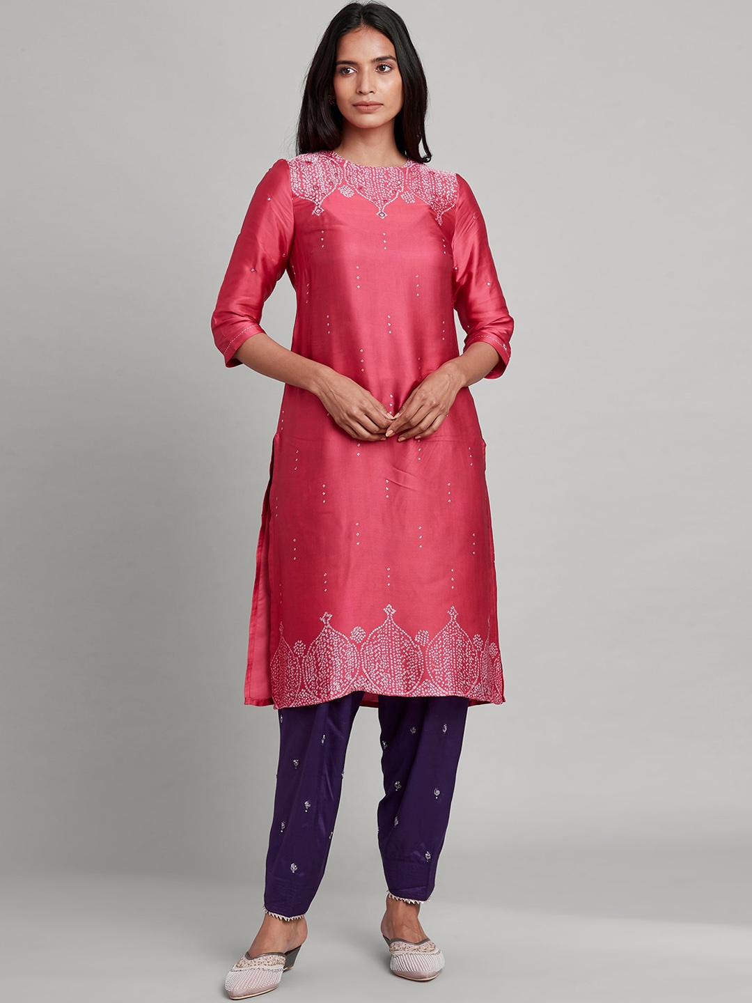 

W The Folksong Collection Women Pink & White Bandhani Printed Kurta