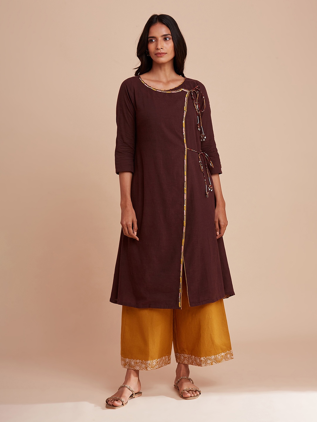 

W The Folksong Collection Women Brown Solid Kurta