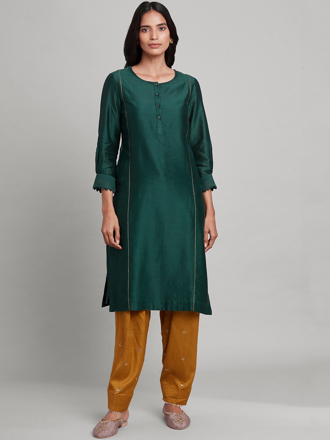 

W The Folksong Collection Women Green Solid Cotton Silk A-Line Kurta