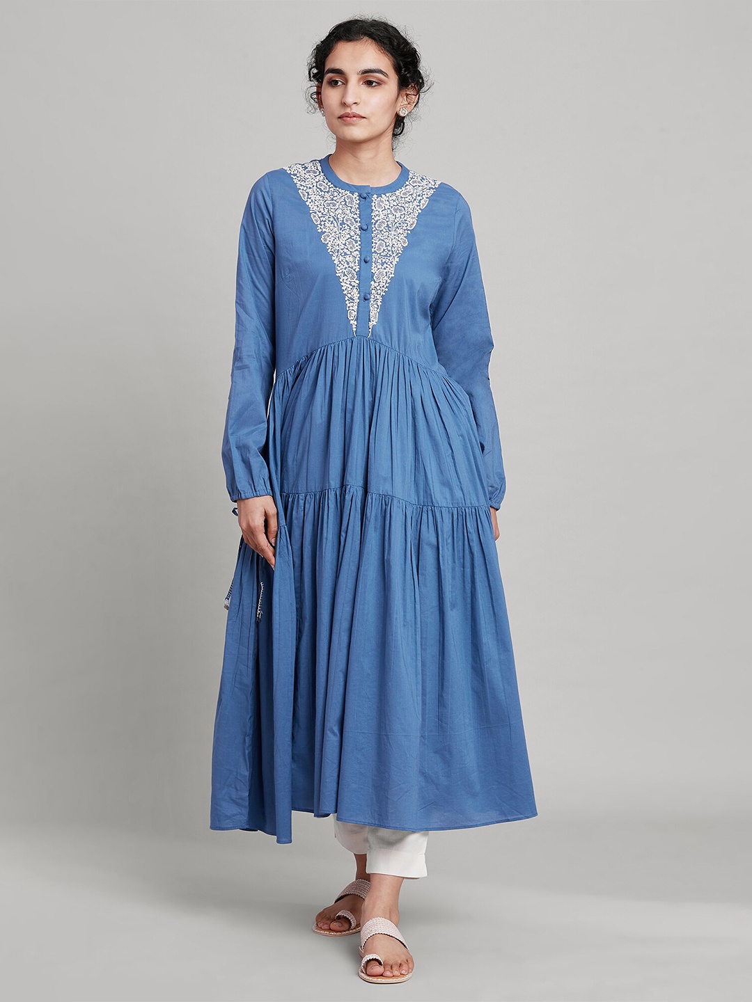 

W The Folksong Collection Women Blue Floral Embroidered Anarkali Pure Cotton Kurta