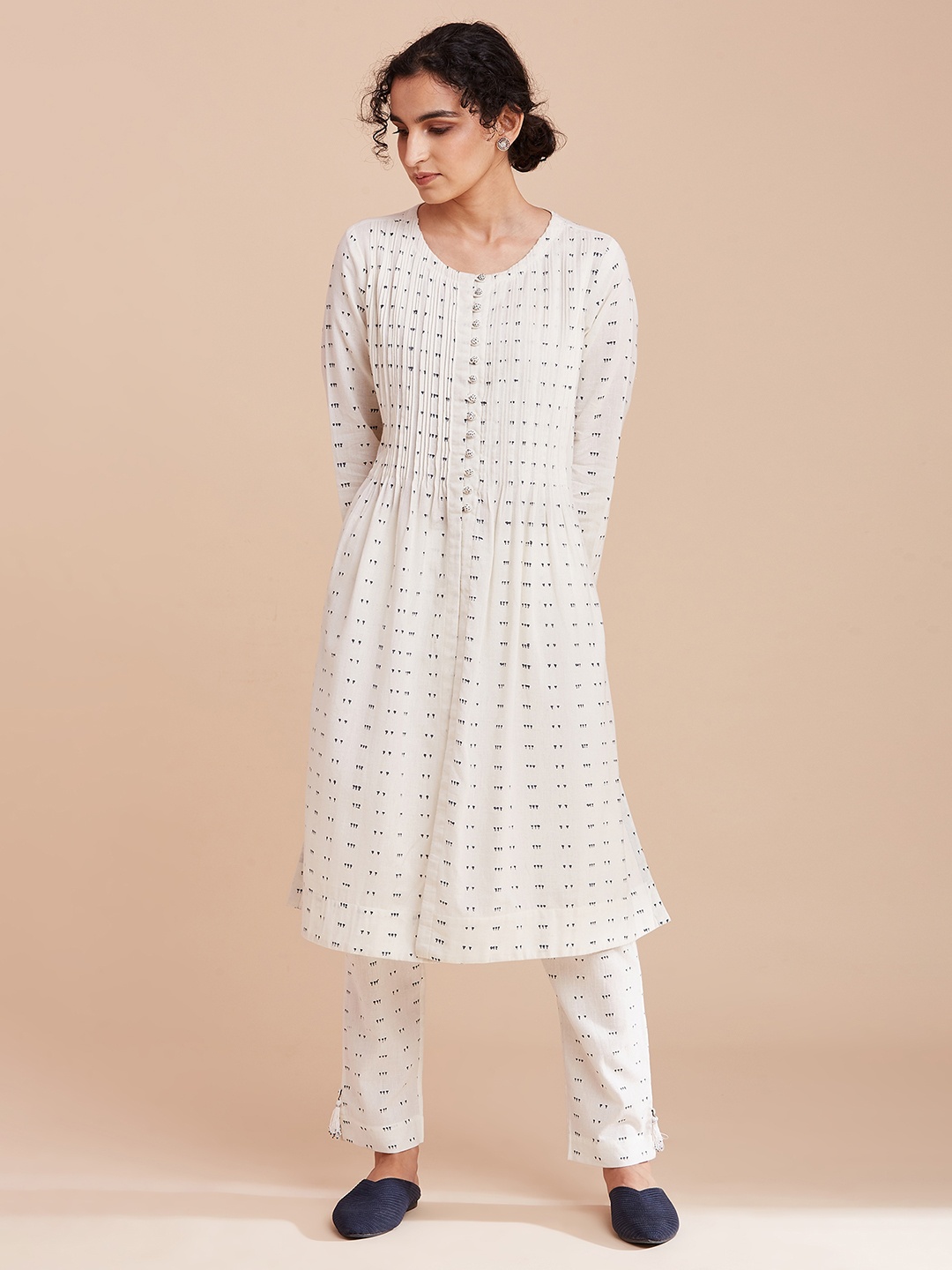 

W The Folksong Collection Women Cream-Coloured Printed Flared Sleeves Kurta