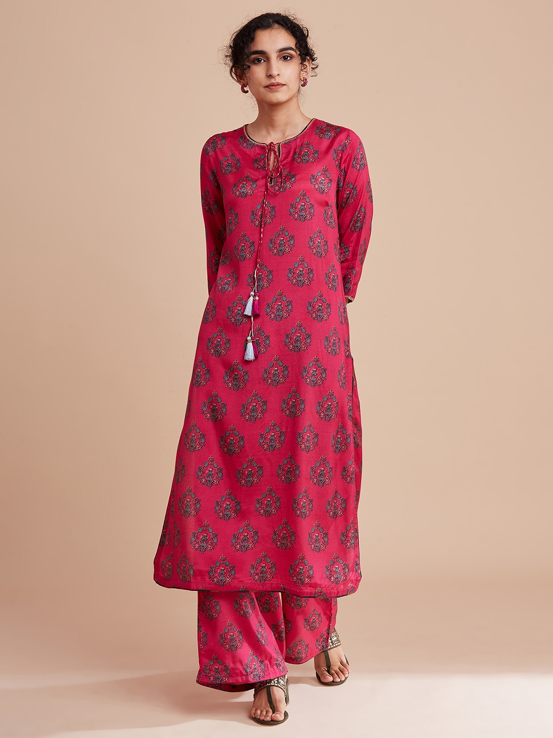 

W The Folksong Collection Women Pink Ethnic Motifs Keyhole Neck Kurta