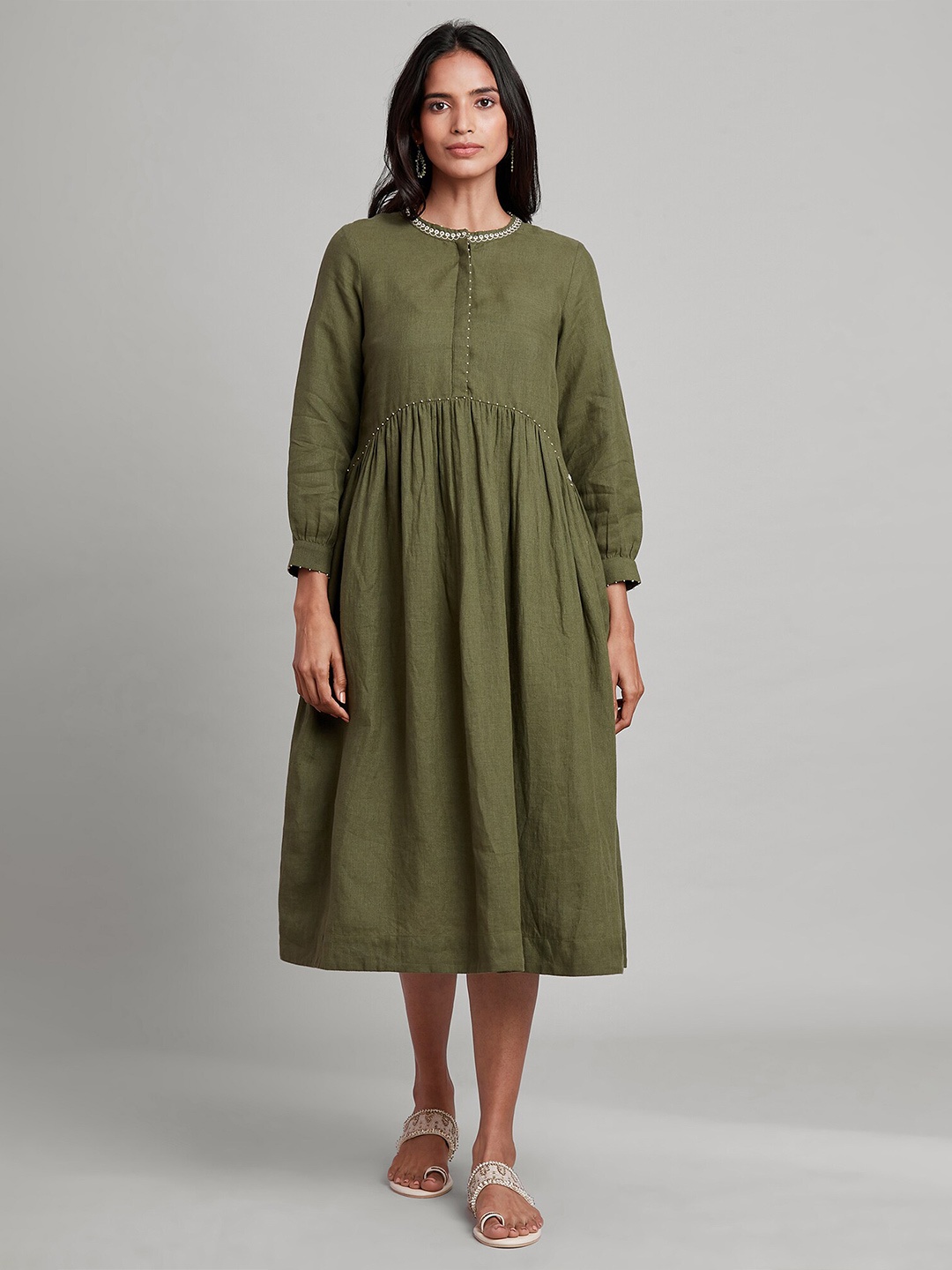 

W The Folksong Collection Green Midi Dress