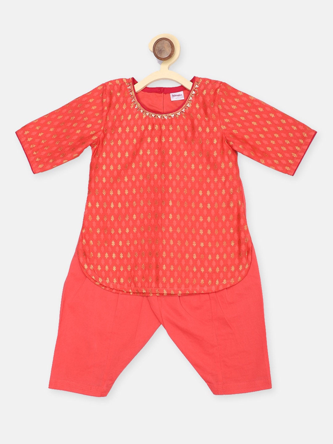 

Fabindia Girls Pink Ethnic Motifs Printed Kurta with Salwar