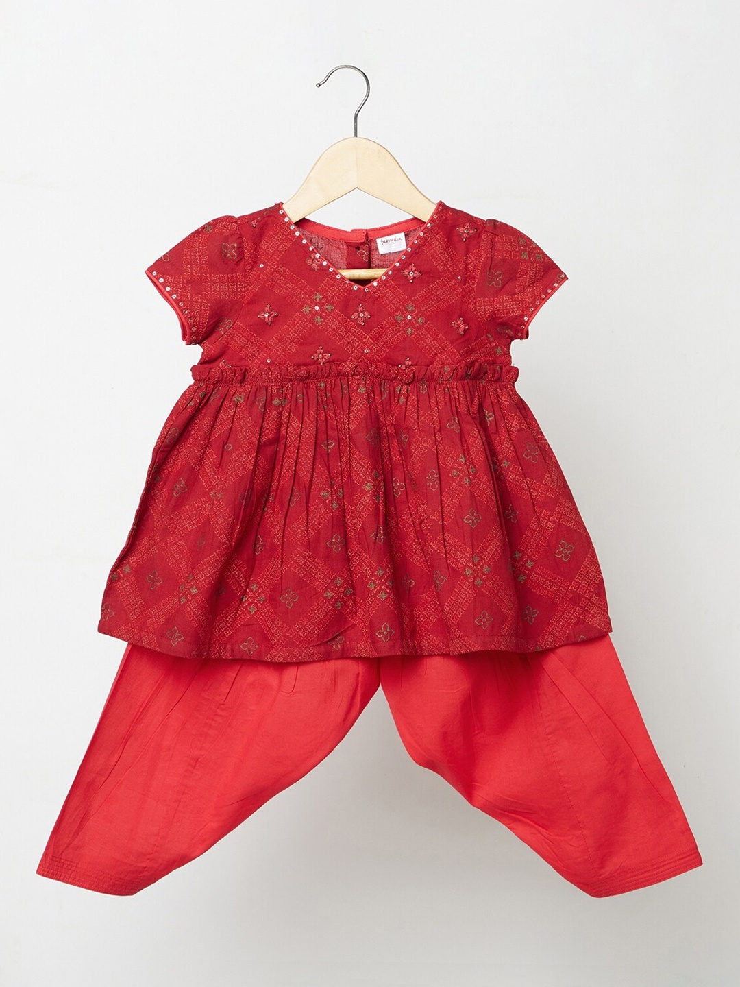 

Fabindia Girls Red Printed Pleated Sequinned Pure Cotton Kurta with Salwar