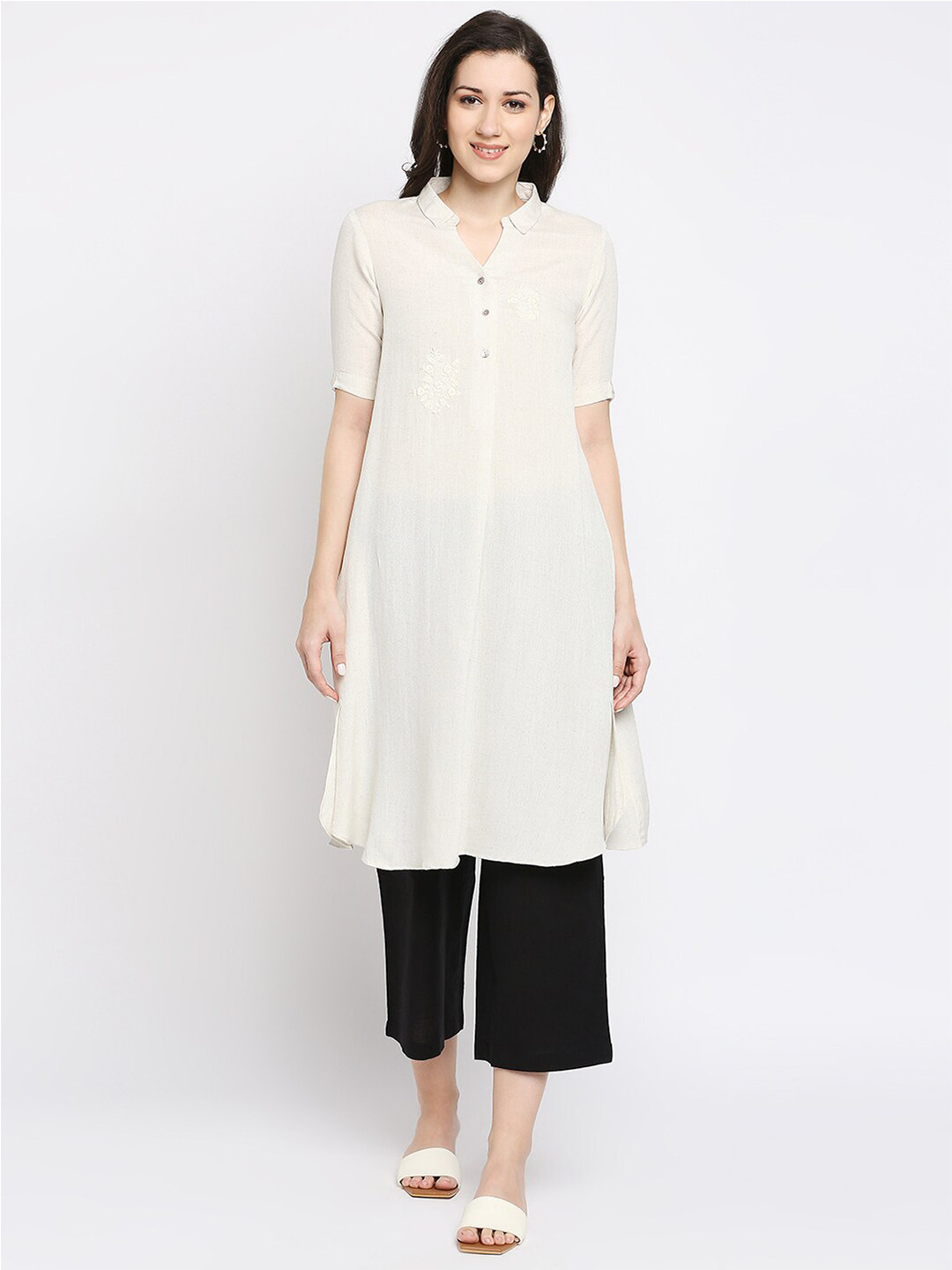 

Ethnicity Women Off White Kurta