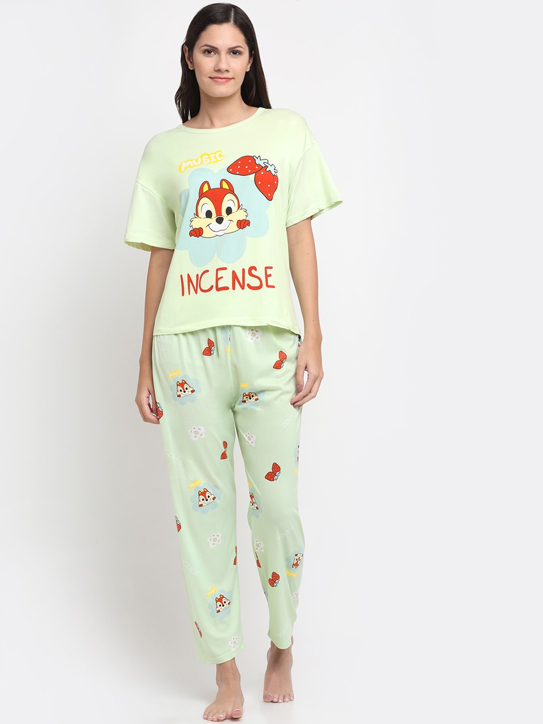 

KLOTTHE Women Green & Red Printed Night Suit