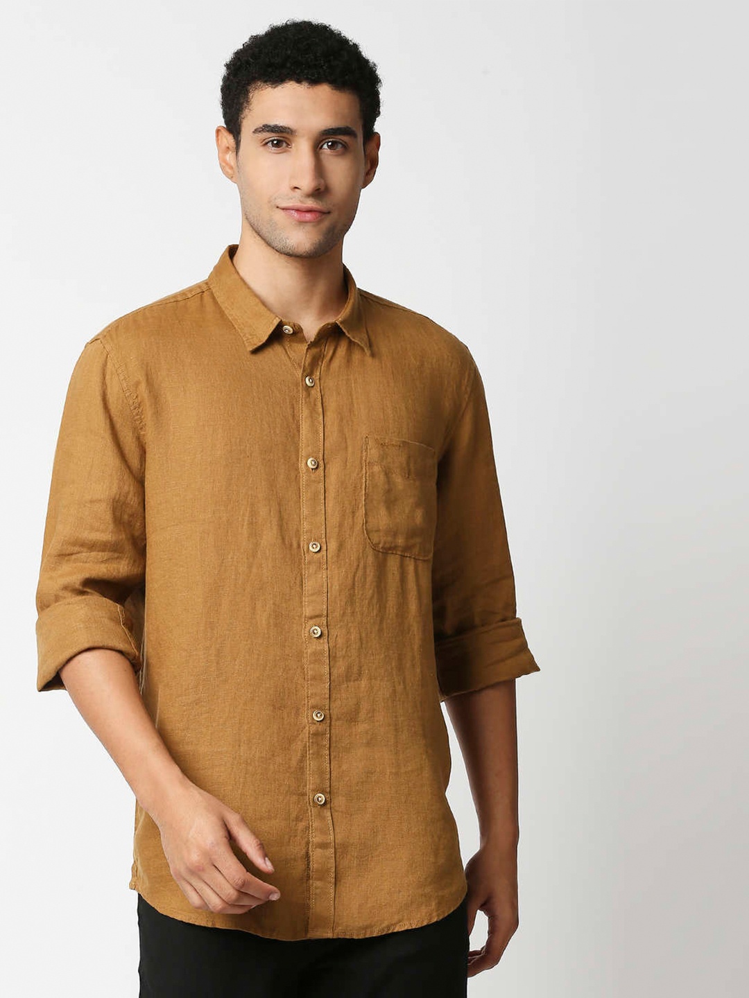 

Pepe Jeans Men Khaki Pure Linen Casual Shirt