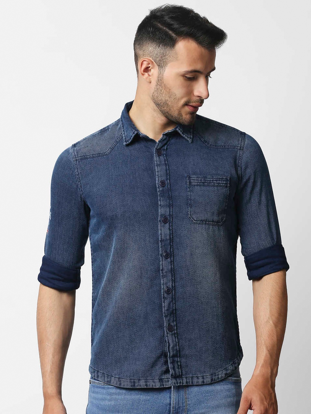 

Pepe Jeans Men Blue Faded Cotton Casual Shirt