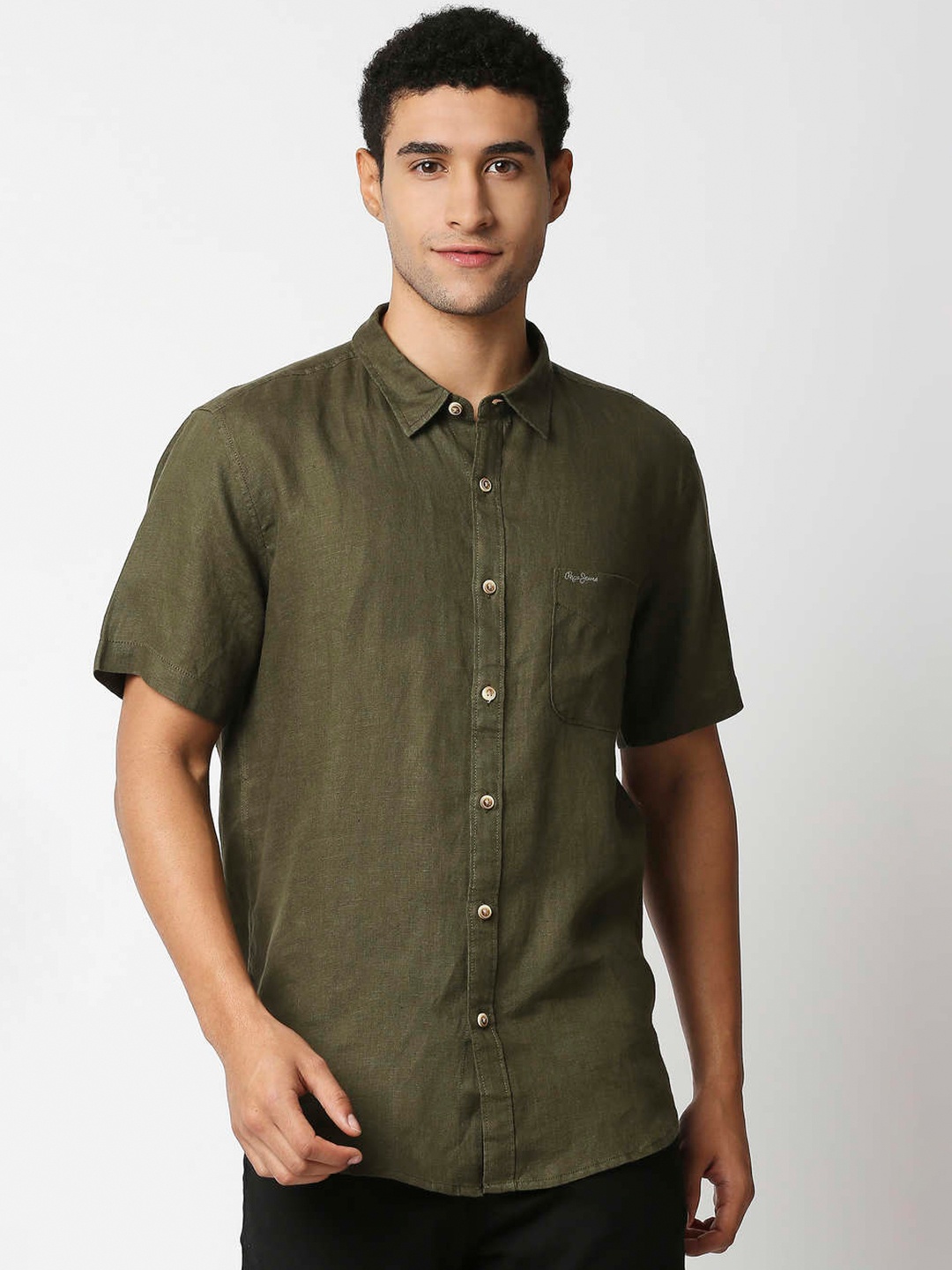 

Pepe Jeans Men Olive Green Solid Pure Linen Casual Shirt