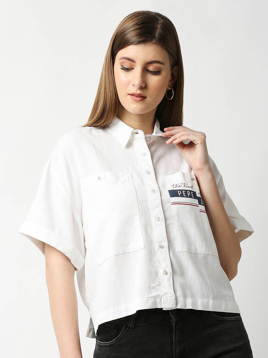 

Pepe Jeans Women White Boxy Printed Enlarged Pockets Casual Shirt