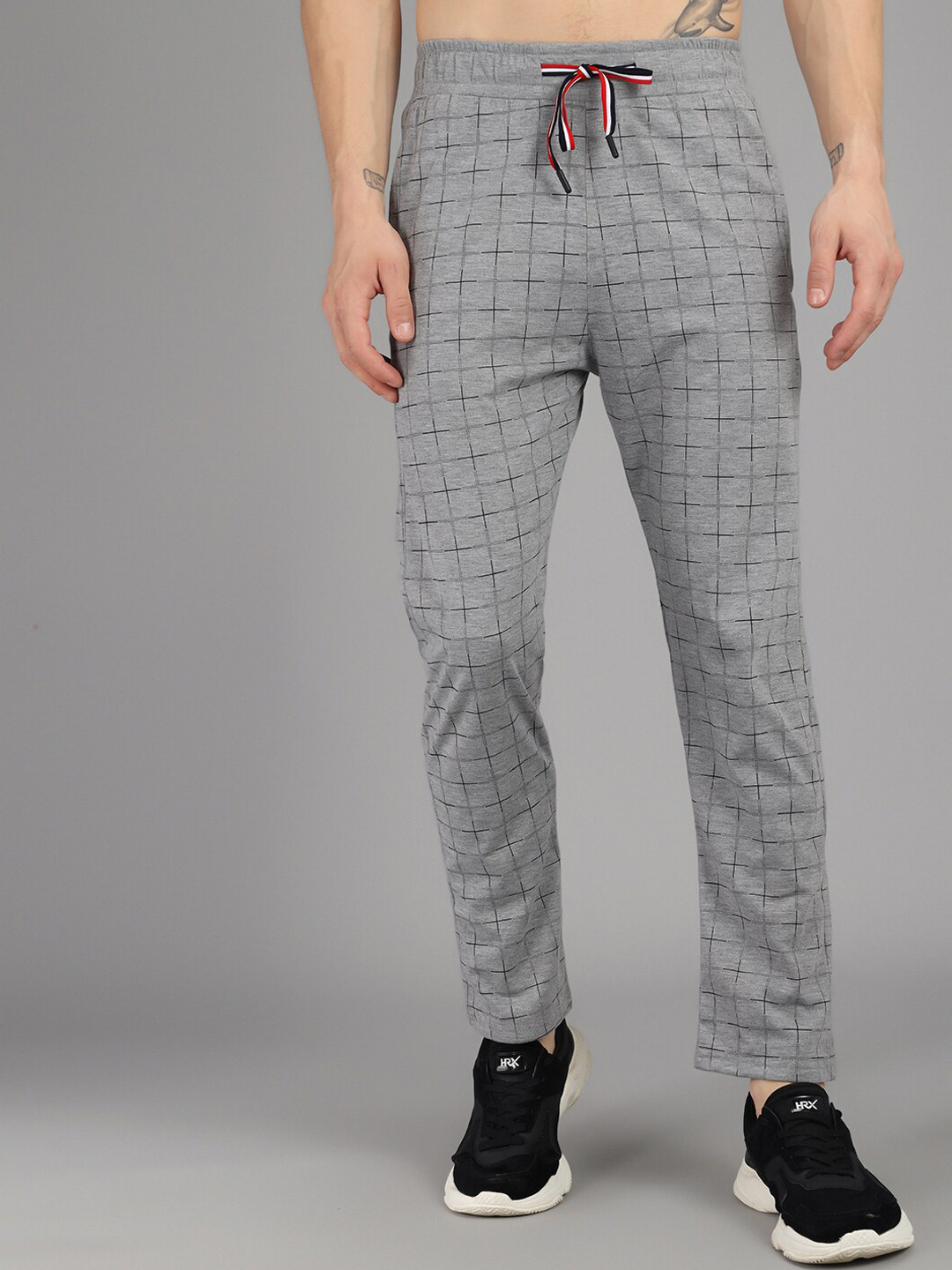 

Gallus Men Grey Checked Printed Dry Fit Sports Track Pants