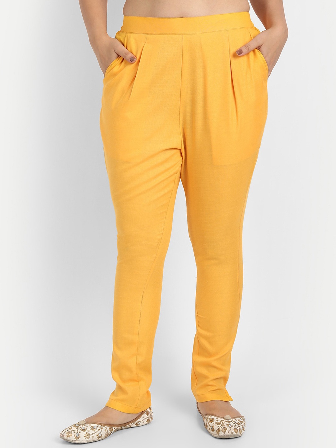 

Globon Impex Women Yellow High-Rise Pleated Cotton Trousers