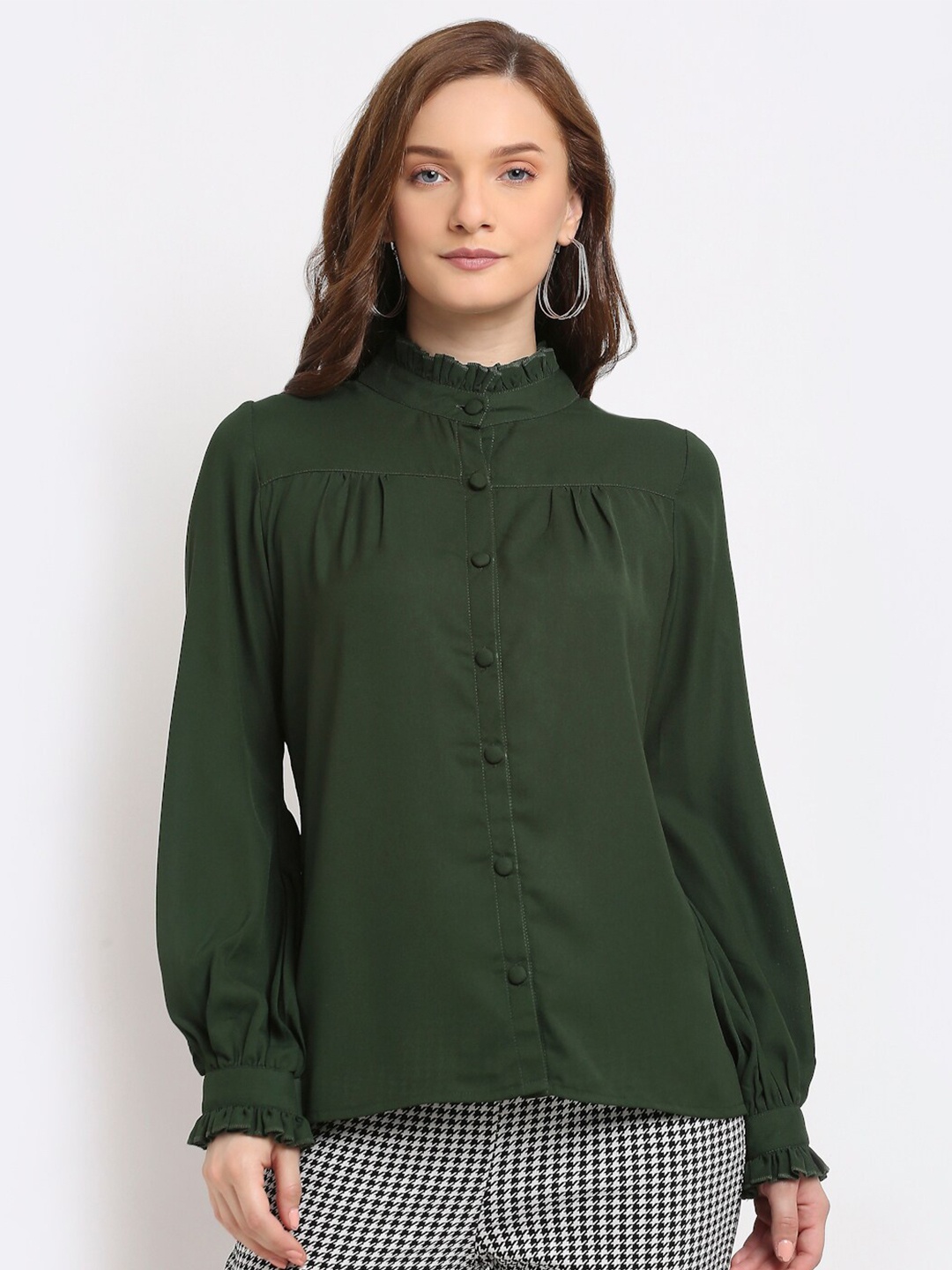 

La Zoire Green Georgette Shirt Style Top