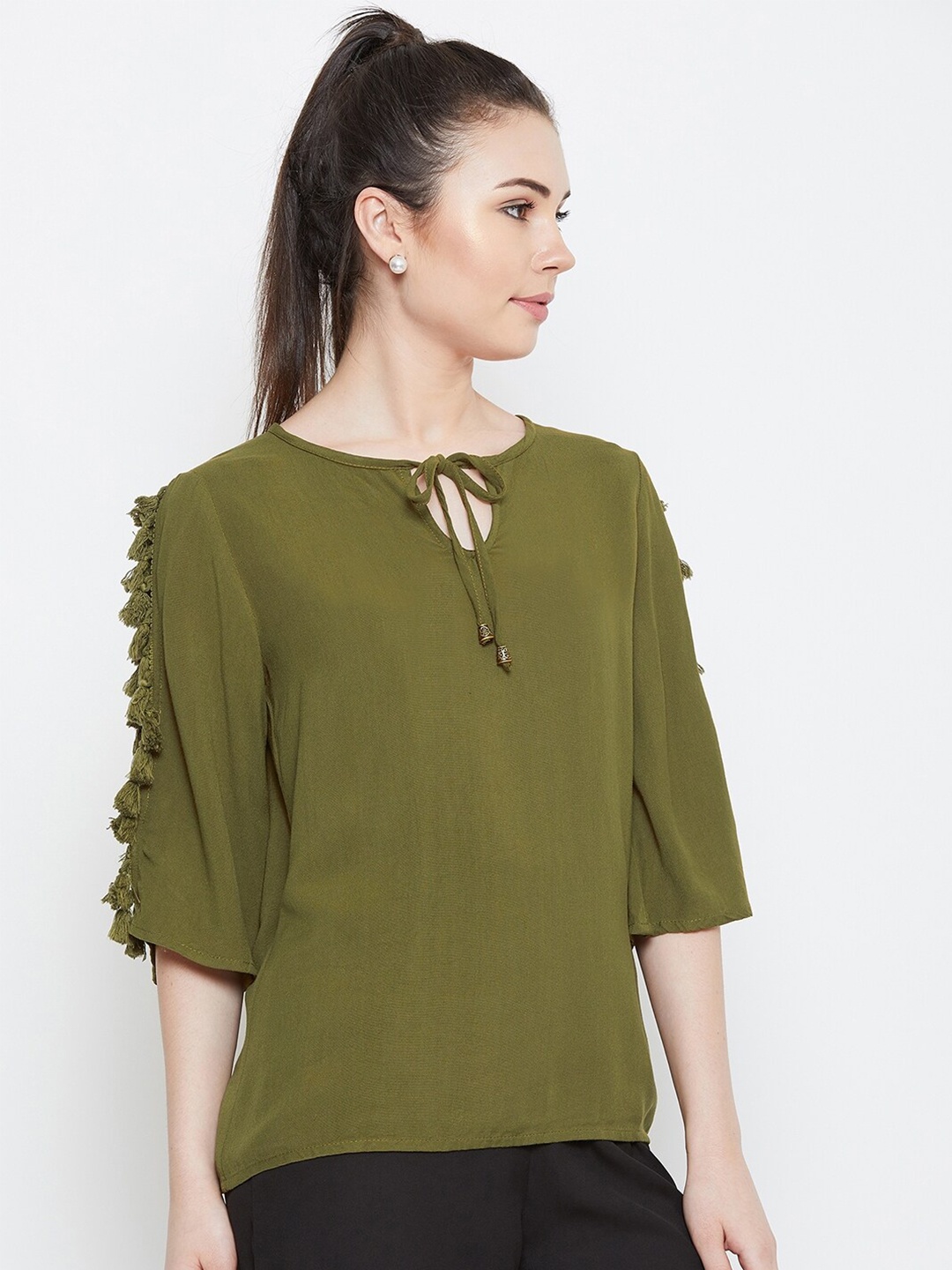 

La Zoire Women Green Tie-Up Neck Top