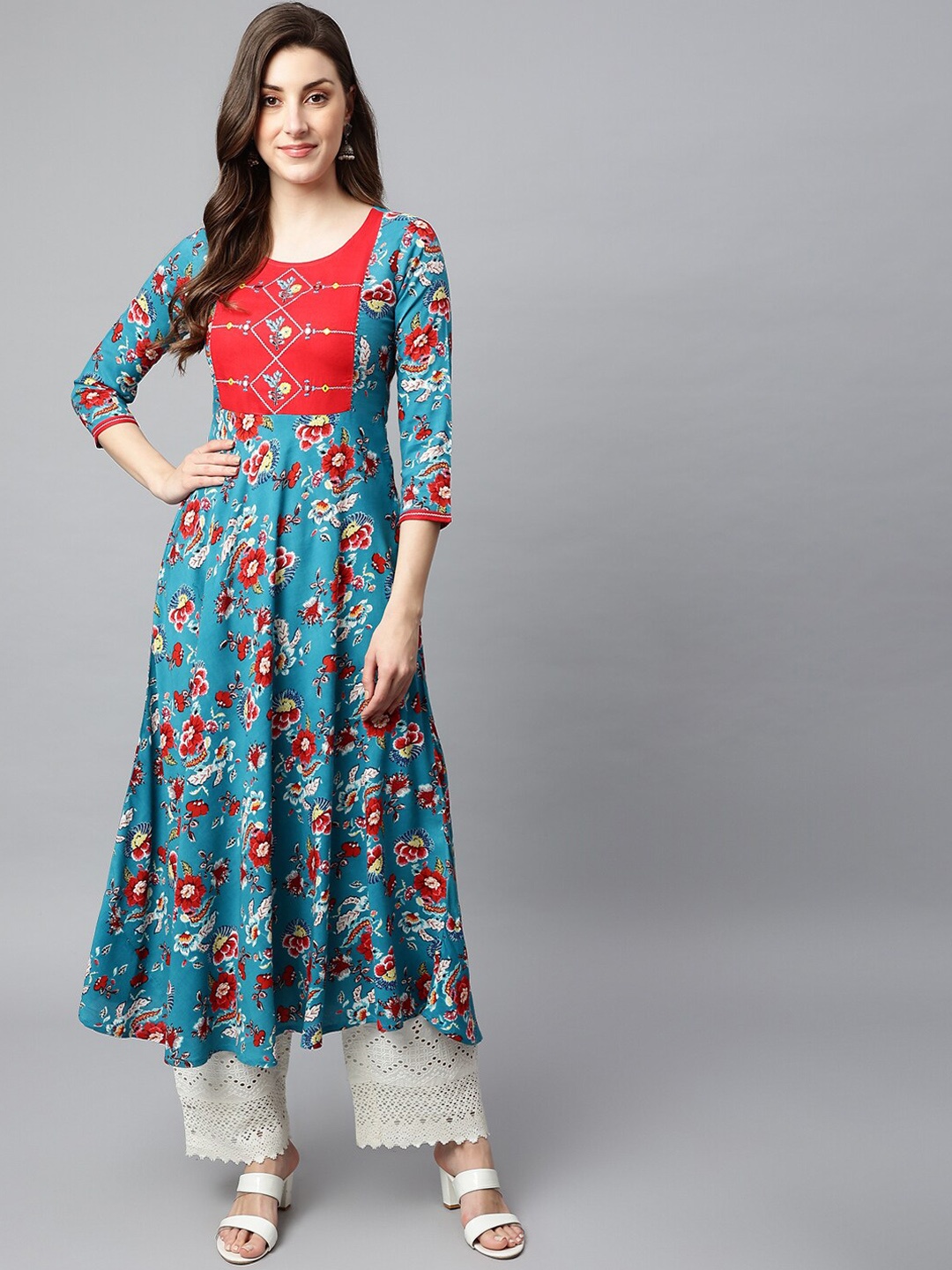 

SHINOY Women Blue Floral Printed Anarkali Kurta