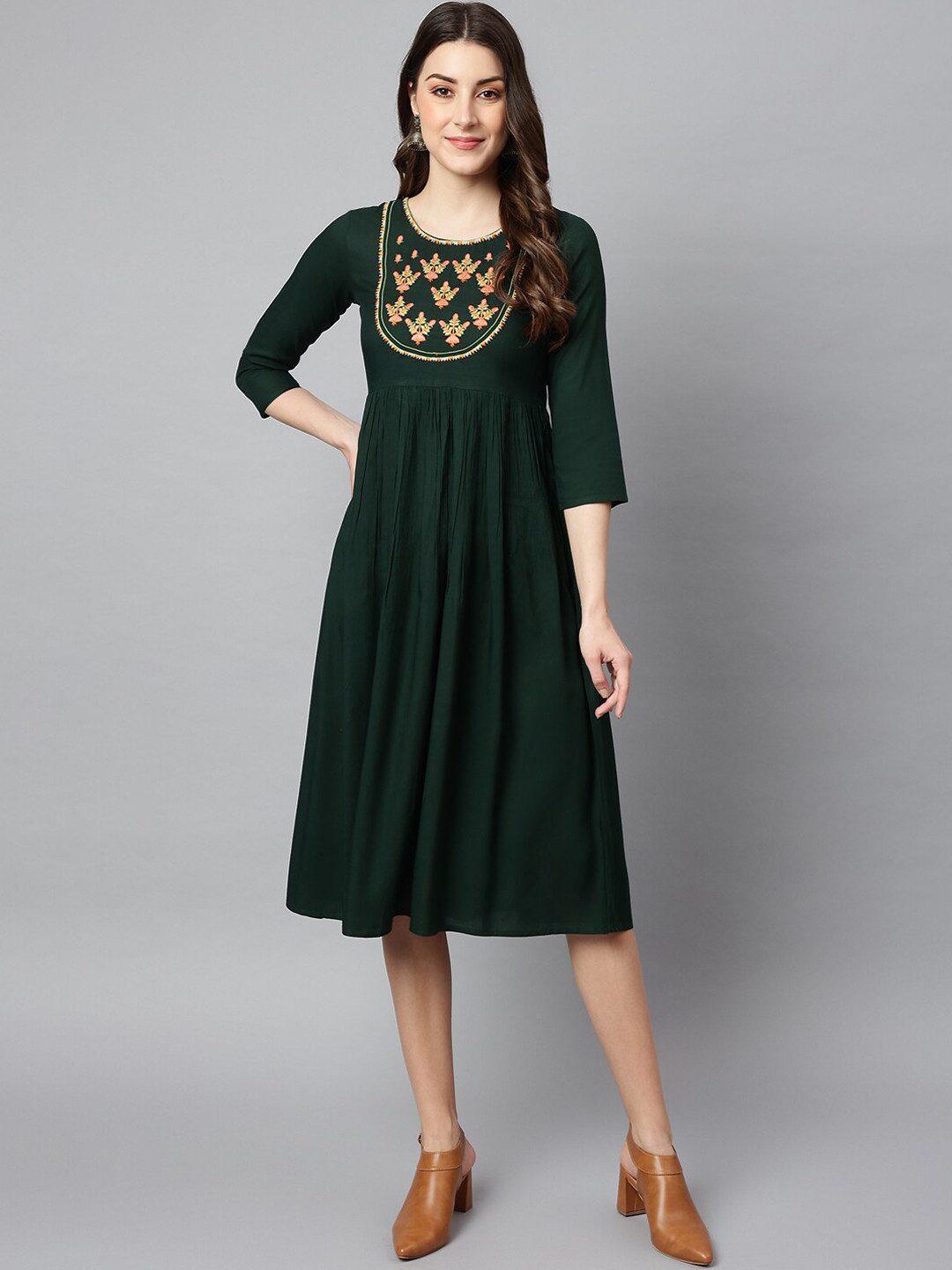 

SHINOY Women Green Embroidered Thread Work Dress