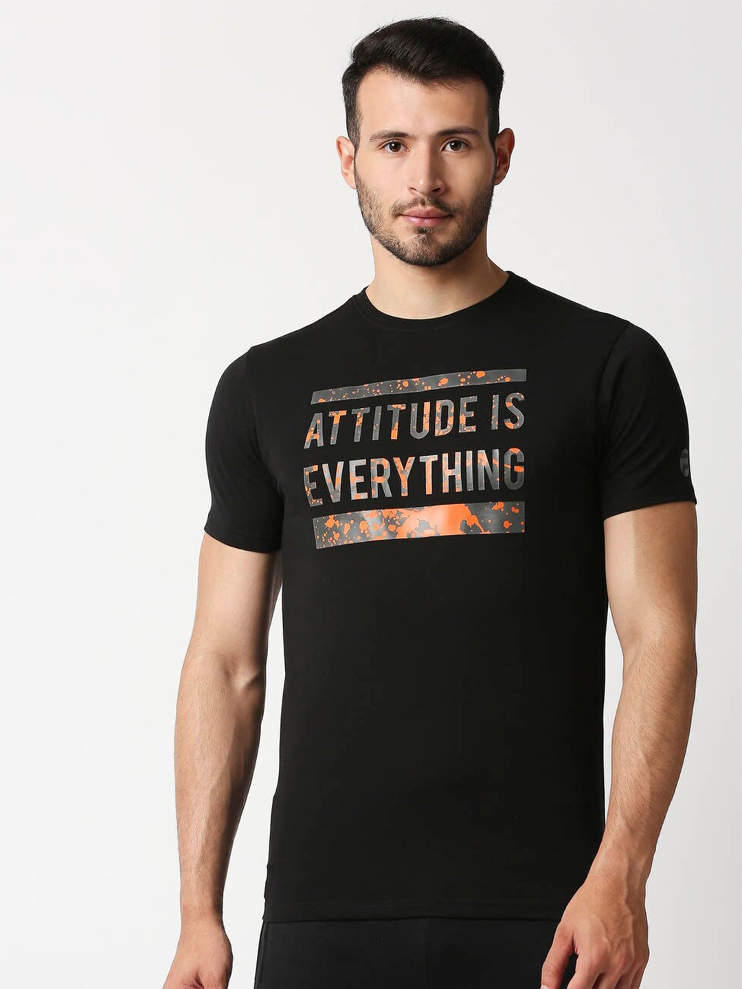

Pepe Jeans Men Black Typography Printed Slim Fit T-shirt