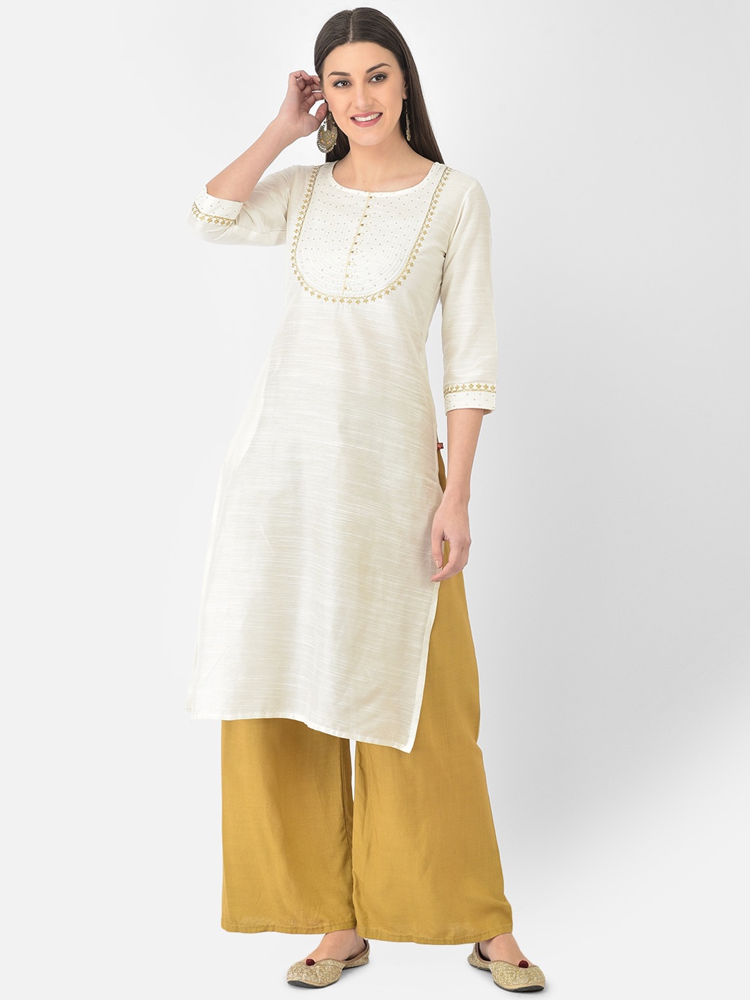 

Span Women White Thread Work Cotton Silk Kurta