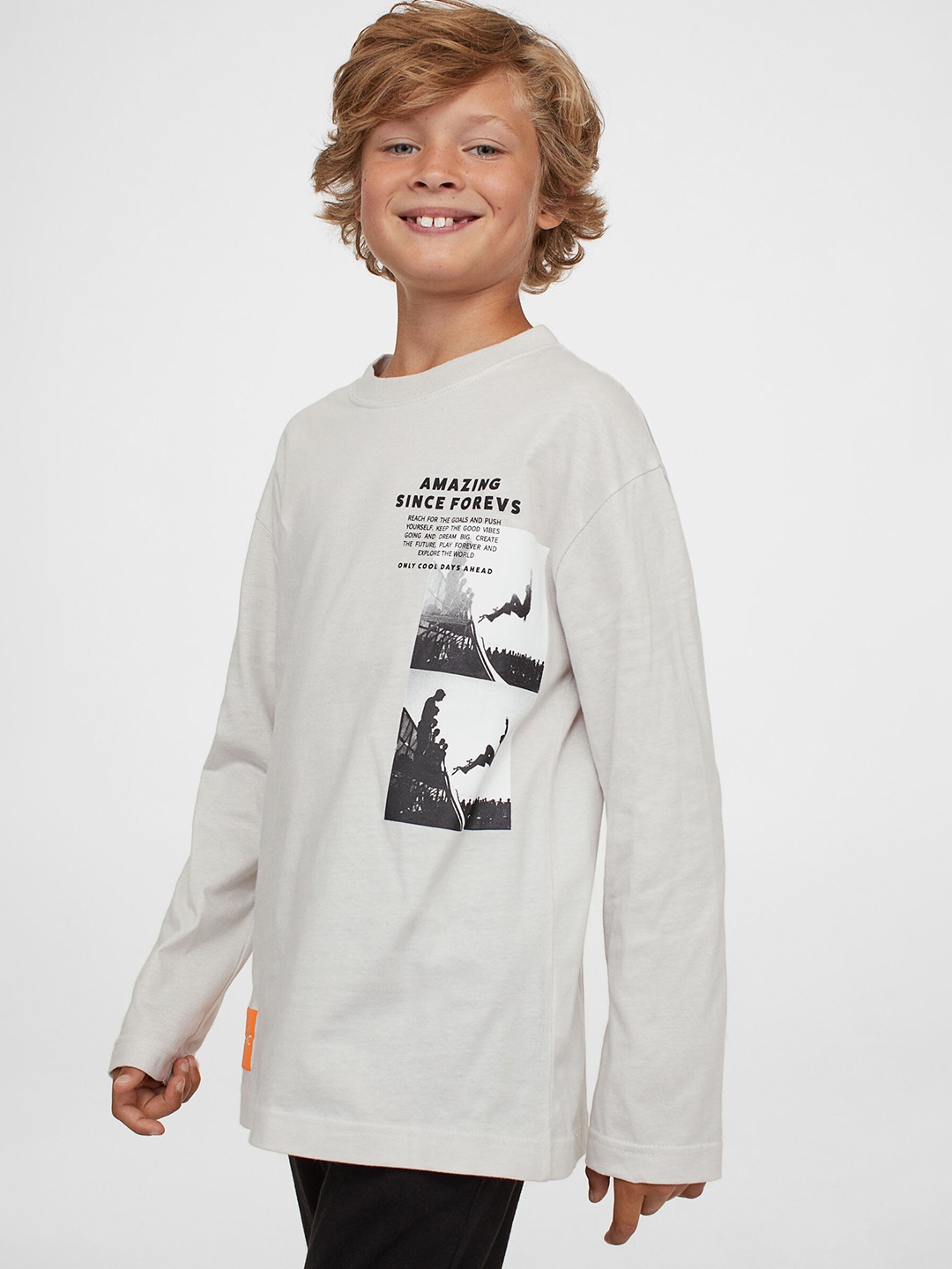 

H&M Boys Grey Printed Cotton Jersey Top