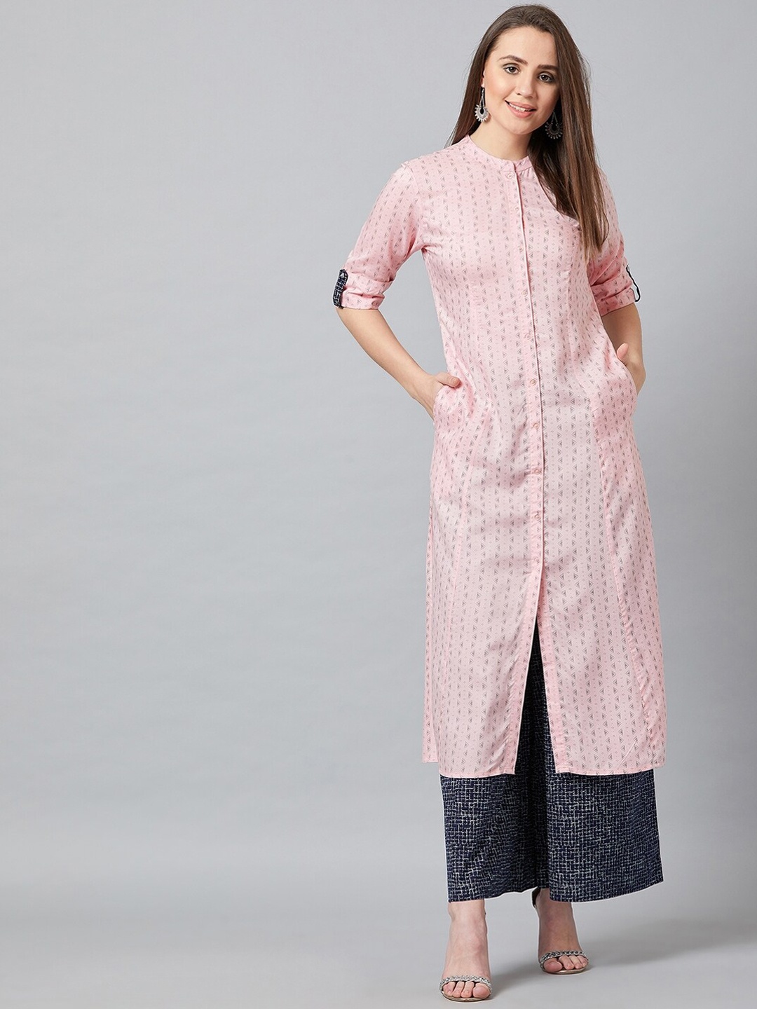 

PANIT Women Pink Geometric Printed A-Line Kurta