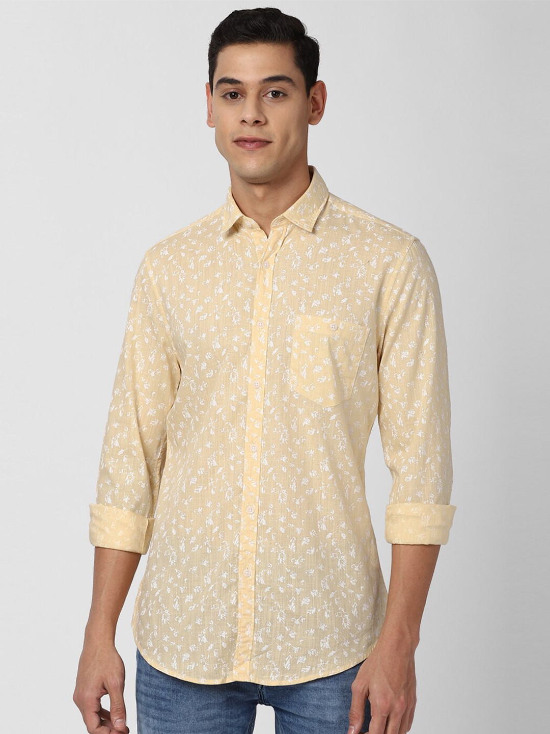 

Peter England Casuals Men Khaki Floral Printed Slim Fit Pure Cotton Casual Shirt