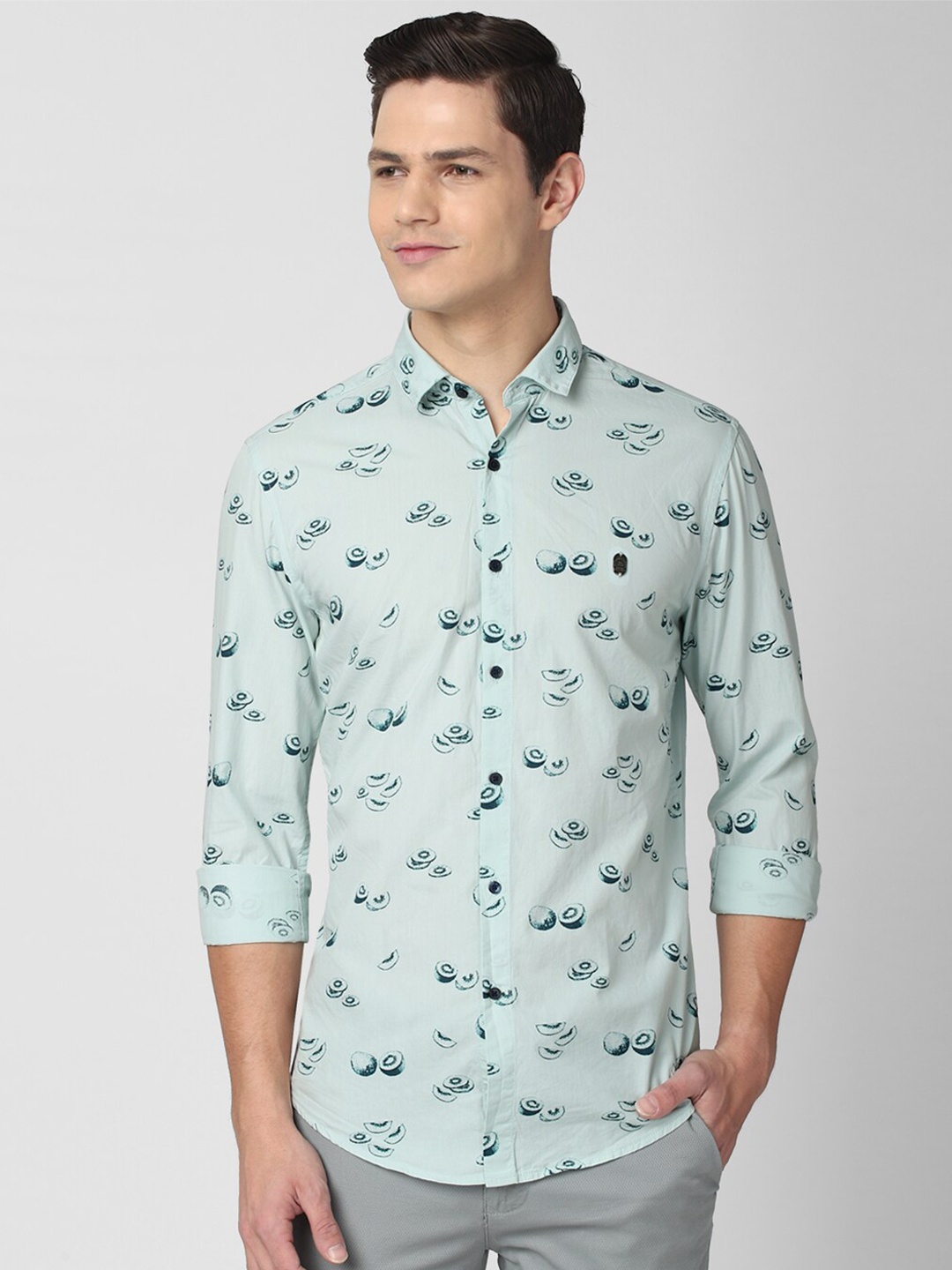 

Peter England Casuals Men Blue Slim Fit Printed Cotton Casual Shirt
