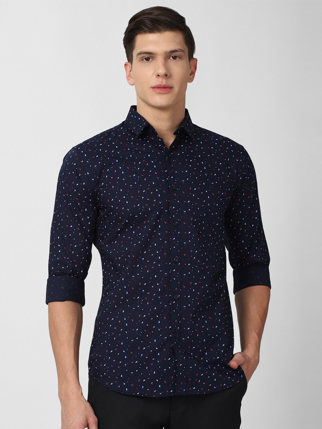 

V Dot Men Navy Blue Slim Fit Printed Cotton Casual Shirt