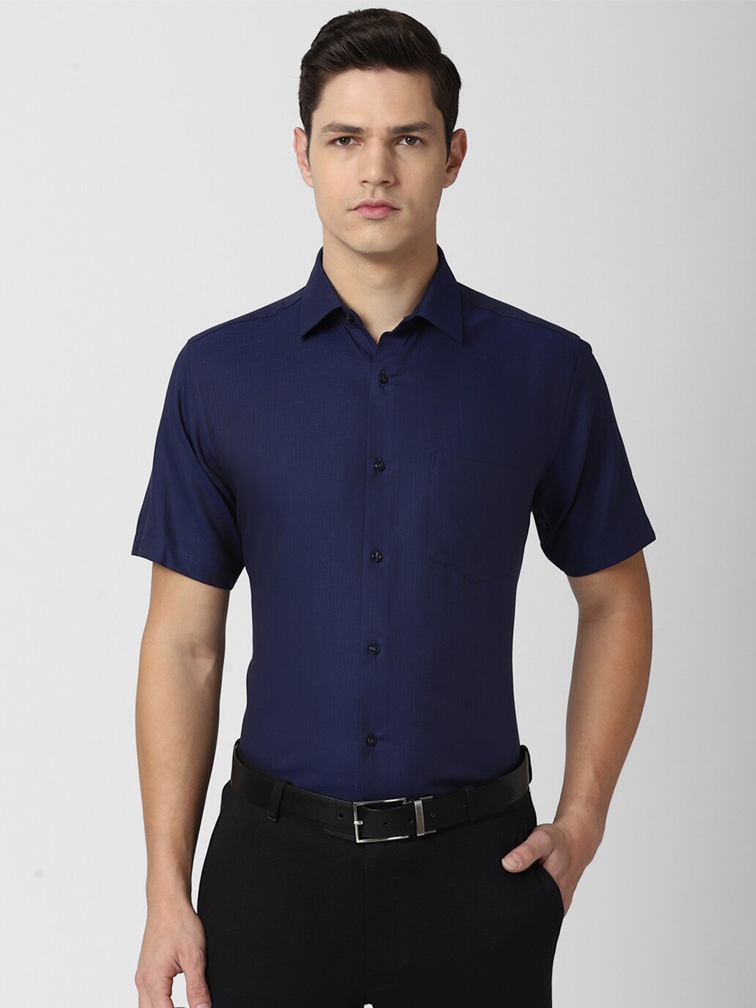 

Van Heusen Men Navy Blue Formal Shirt