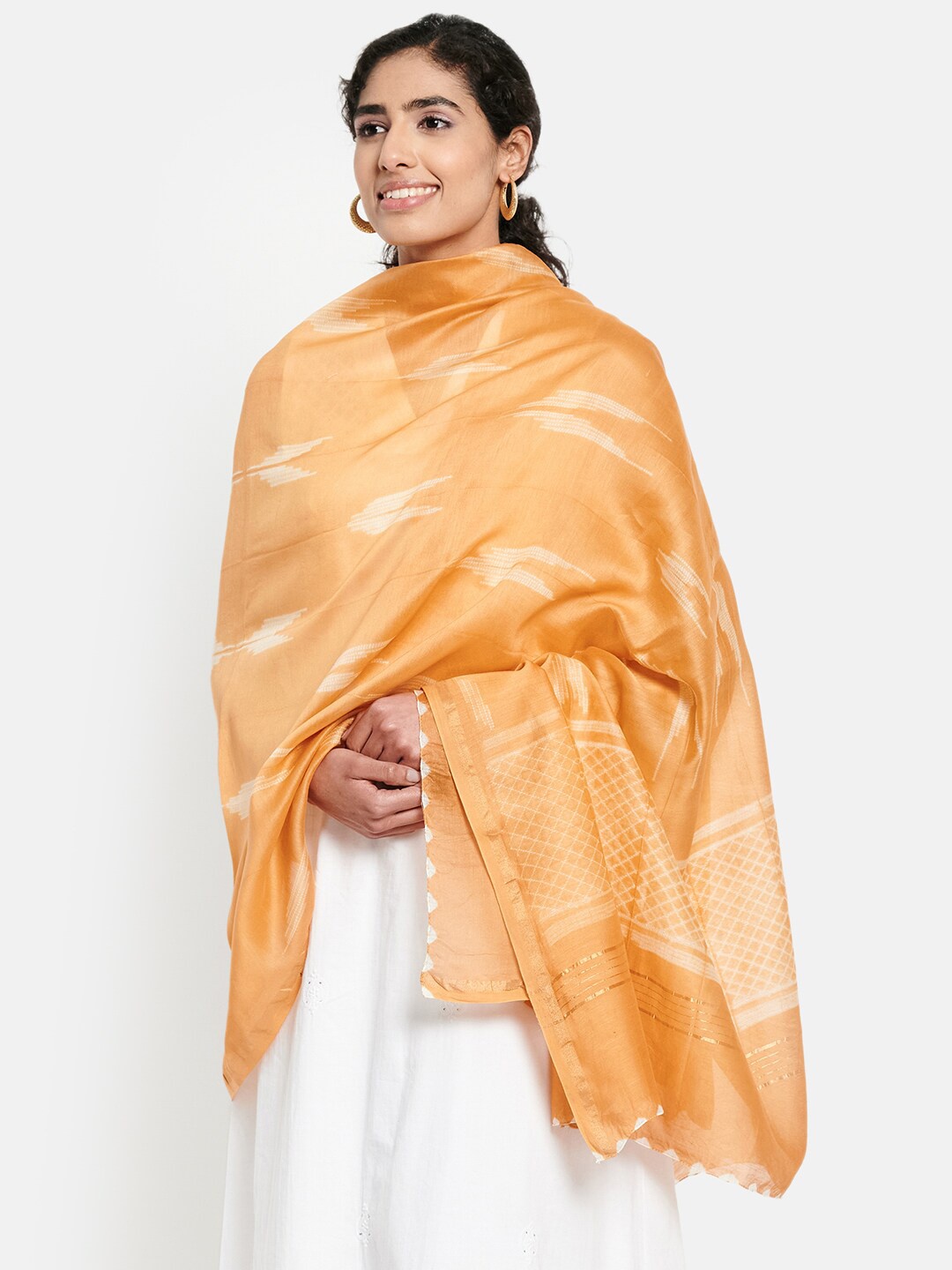 

Fabindia Mustard & White Printed Cotton Silk Dupatta