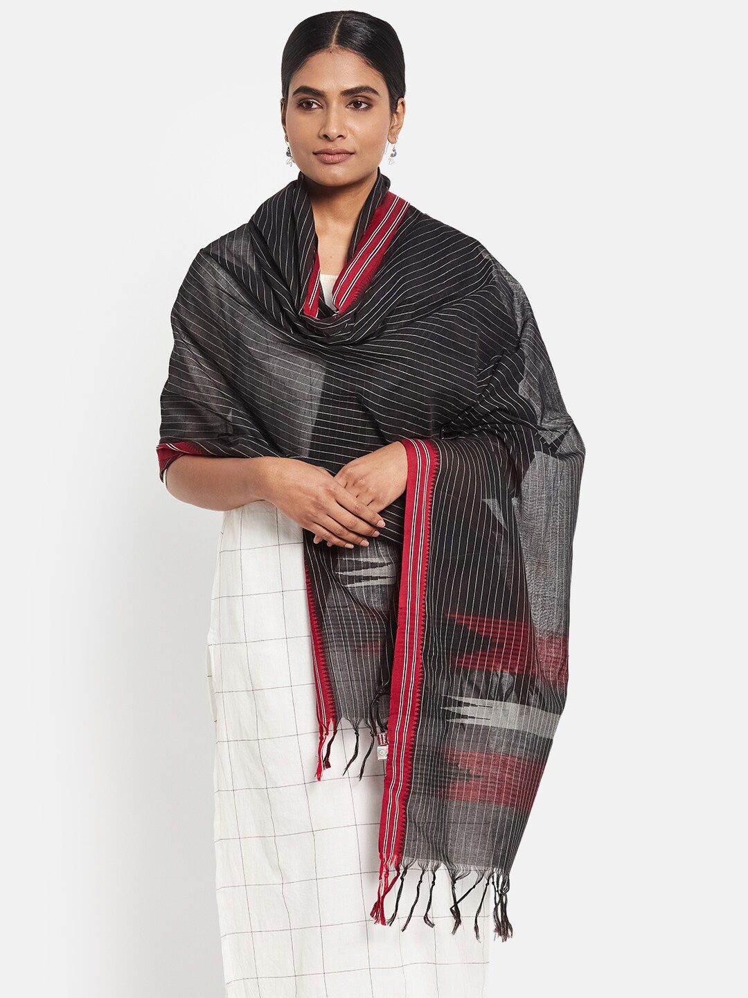

Fabindia Women Black & White Woven Design Pure Cotton Dupatta