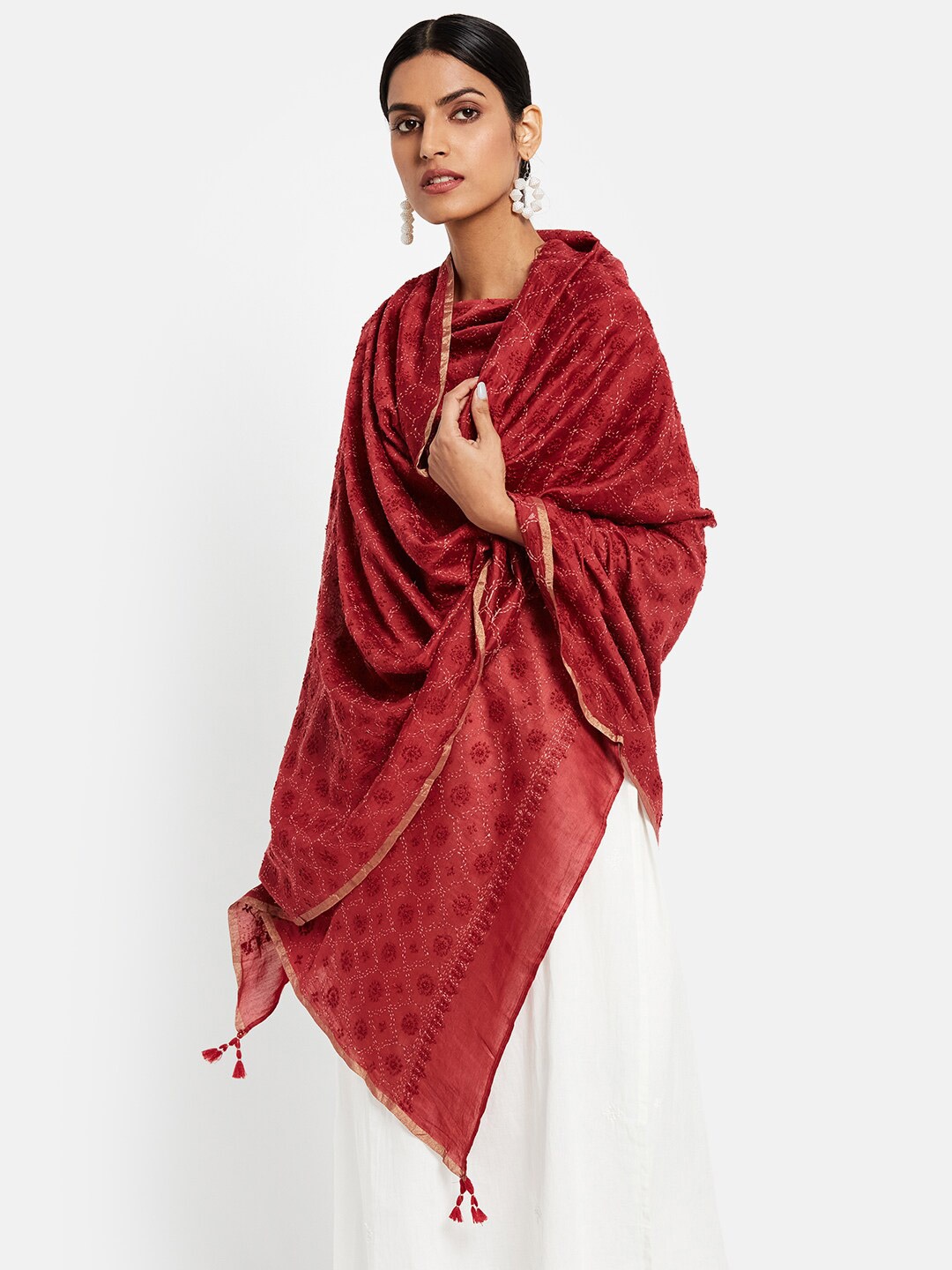 

Fabindia Red & White Embroidered Cotton Silk Dupatta